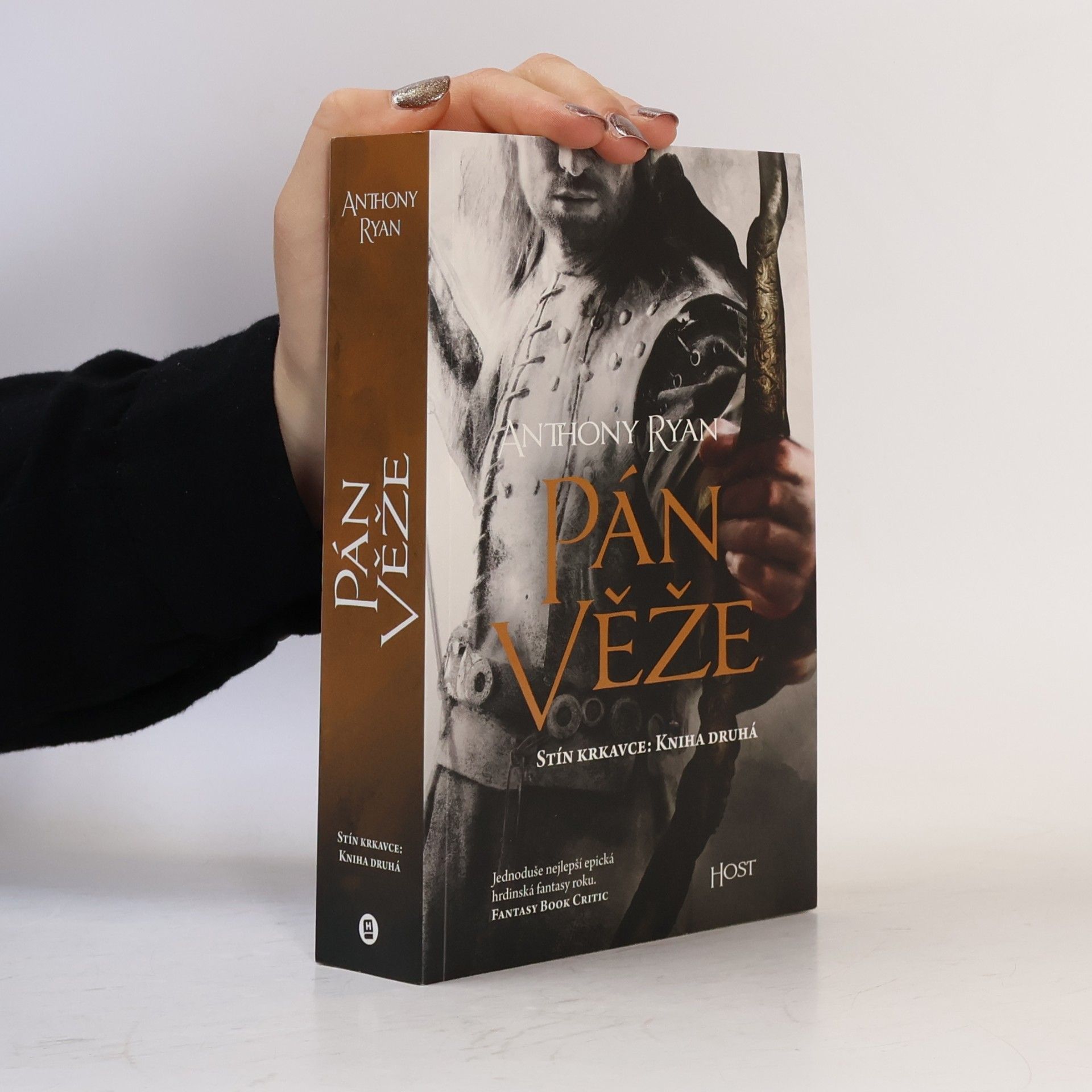 Anthony Ryan Pán věže. Stín krkavce. 2. díl