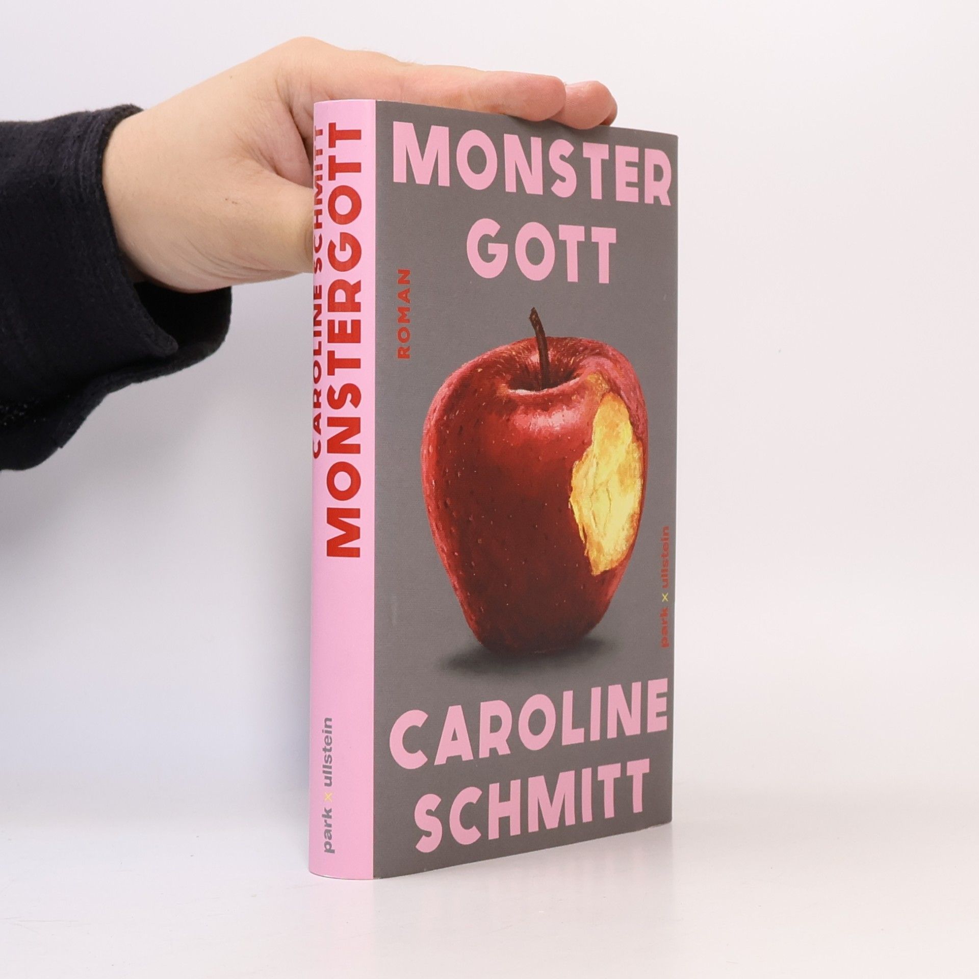 Caroline Schmitt Monstergott