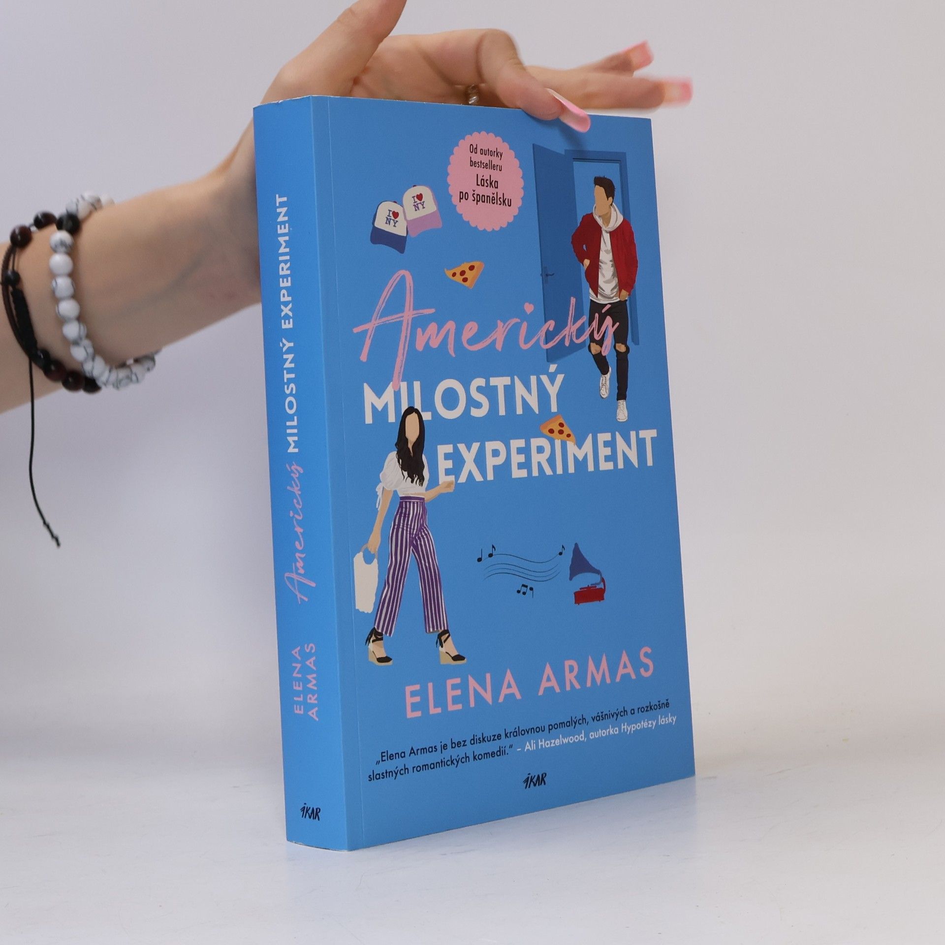 Elena Armas Americký milostný experiment
