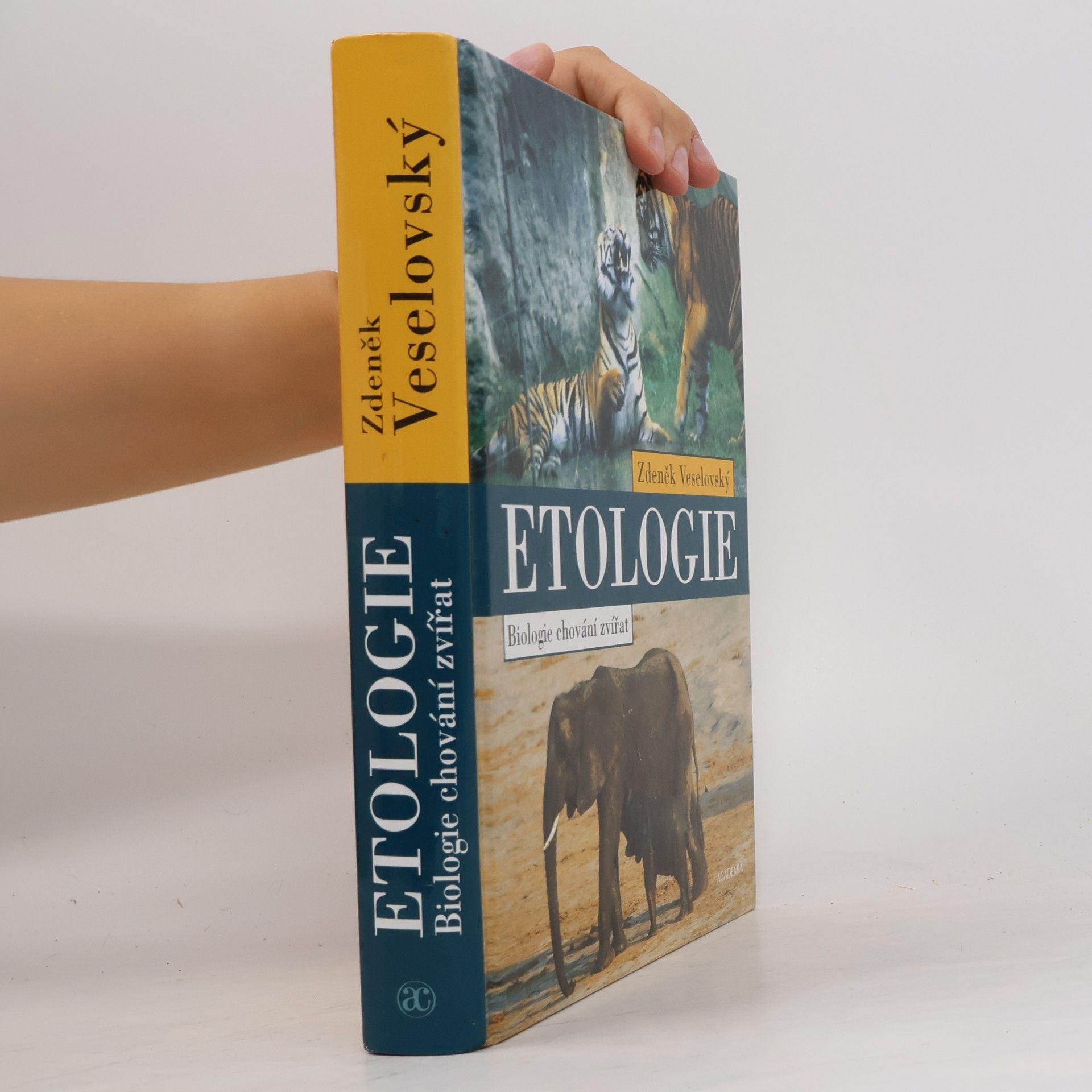Zdeněk Veselovský Etologie : biologie chování zvířat
