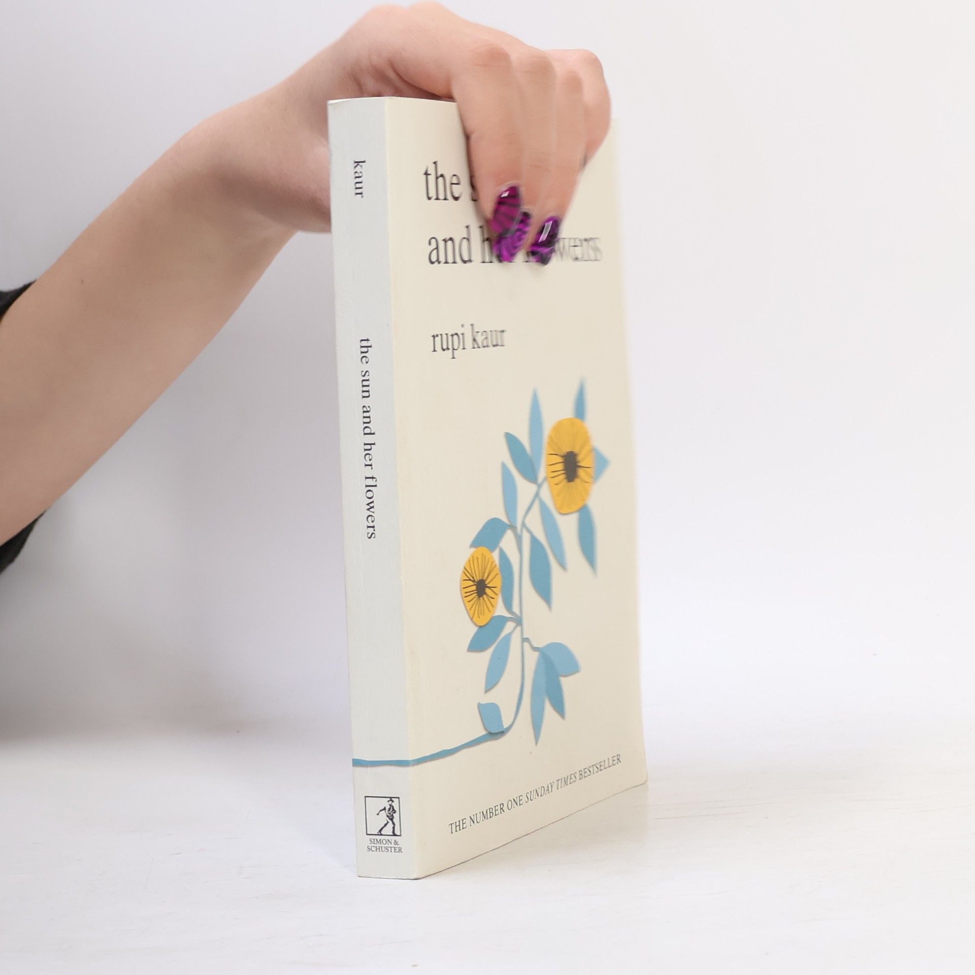 Rupi Kaur The Sun And Her Flowers