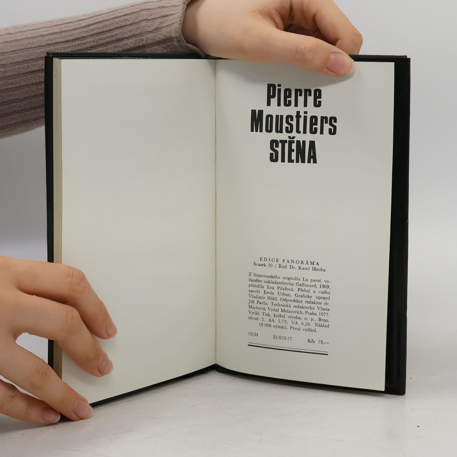 Pierre Moustiers Stěna