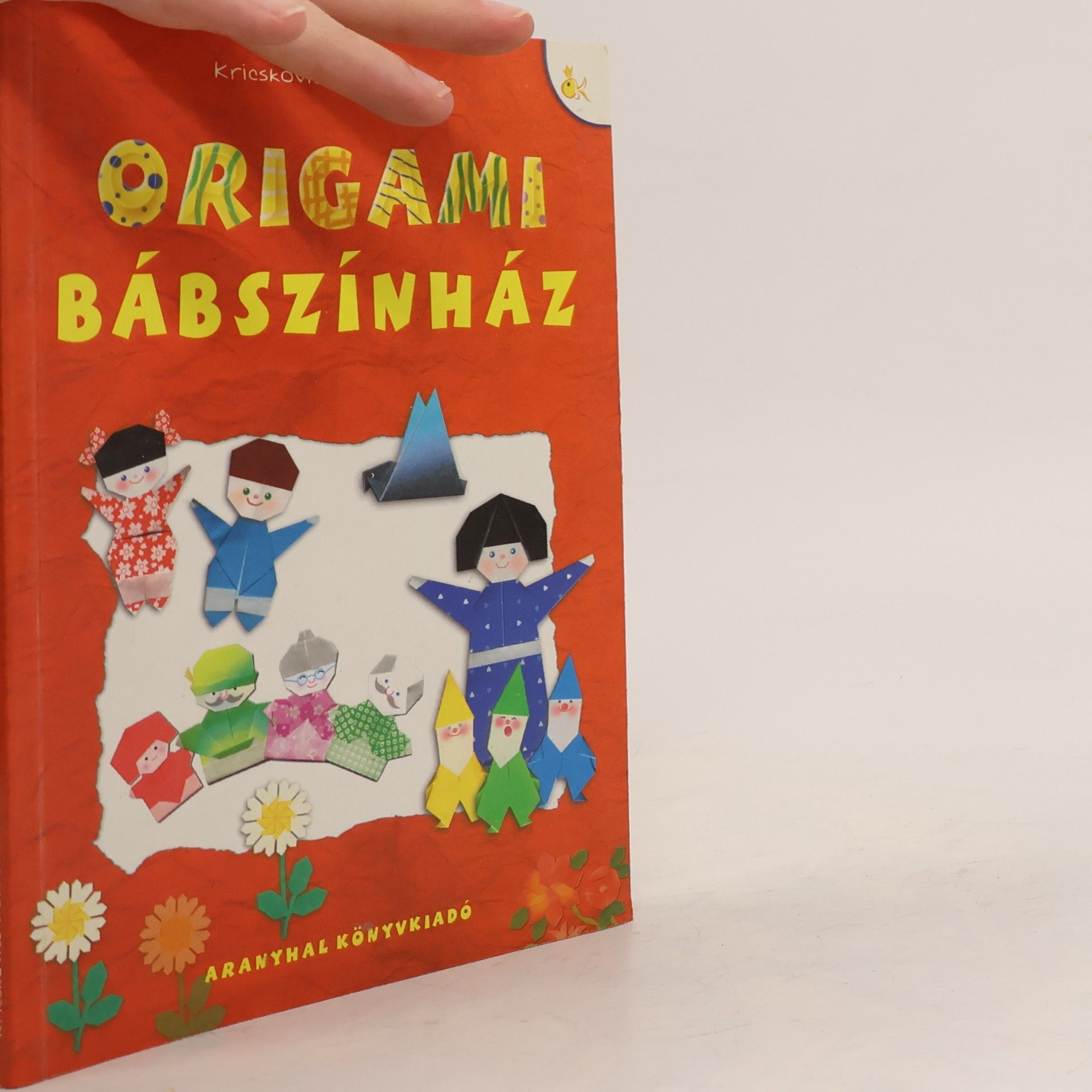 Zsuzsanna Kricskovics Origami bábszínház
