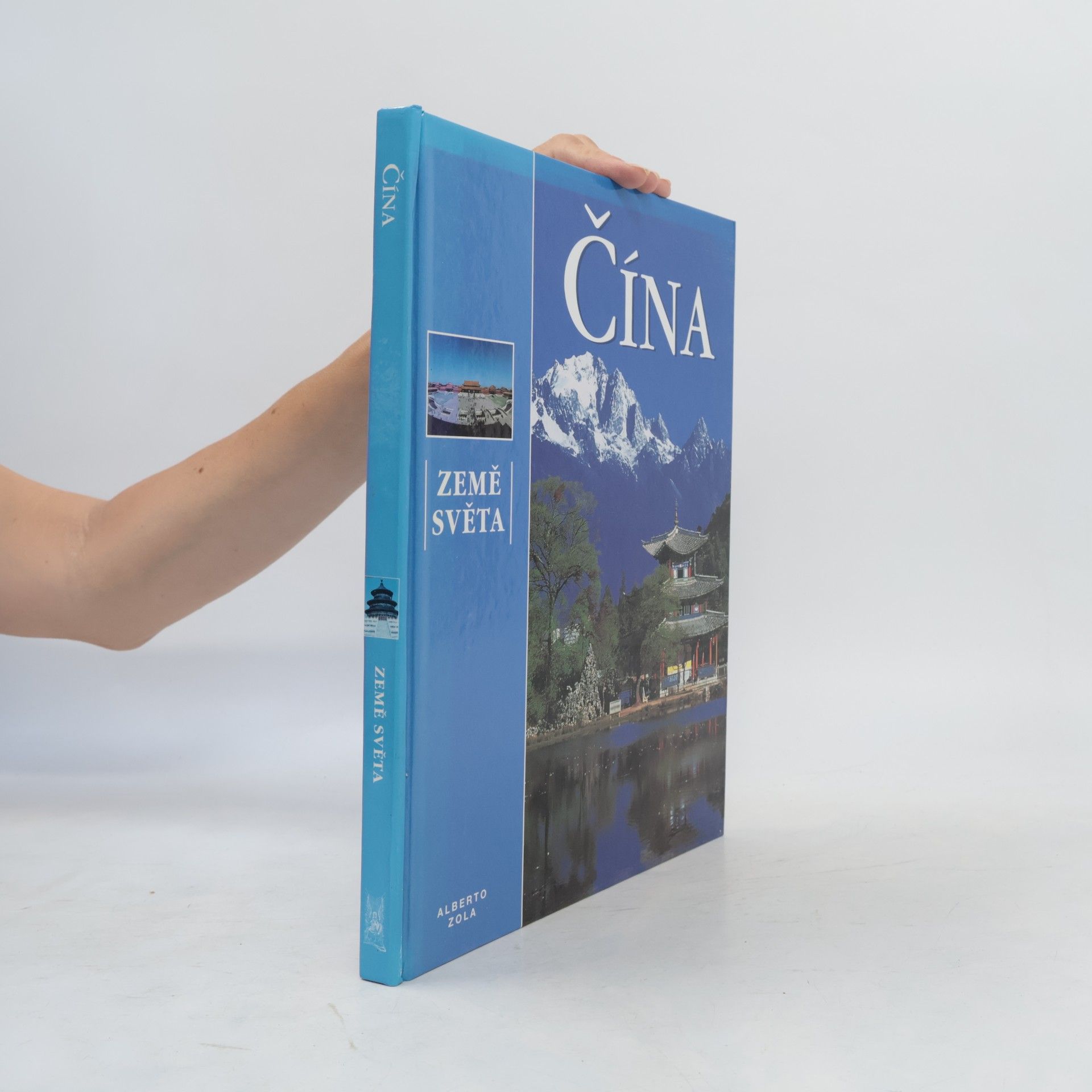 Čína