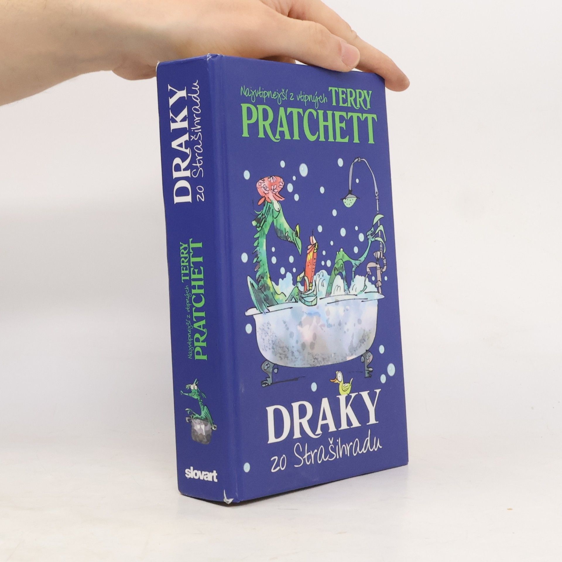 Terry Pratchett Draky zo Strašihradu
