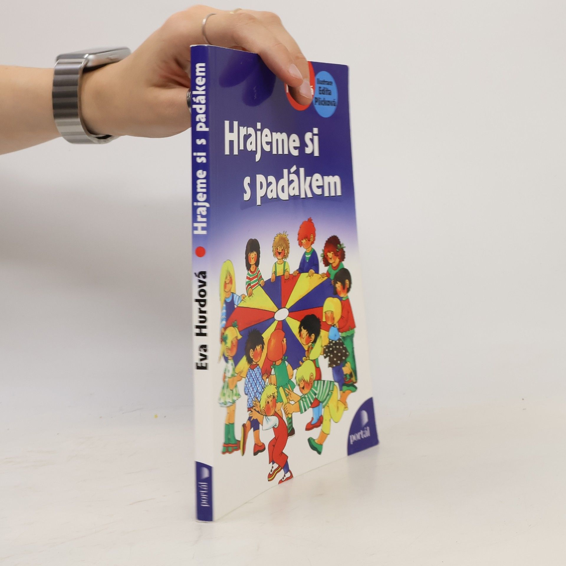 Eva Hurdová Hrajeme si s padákem