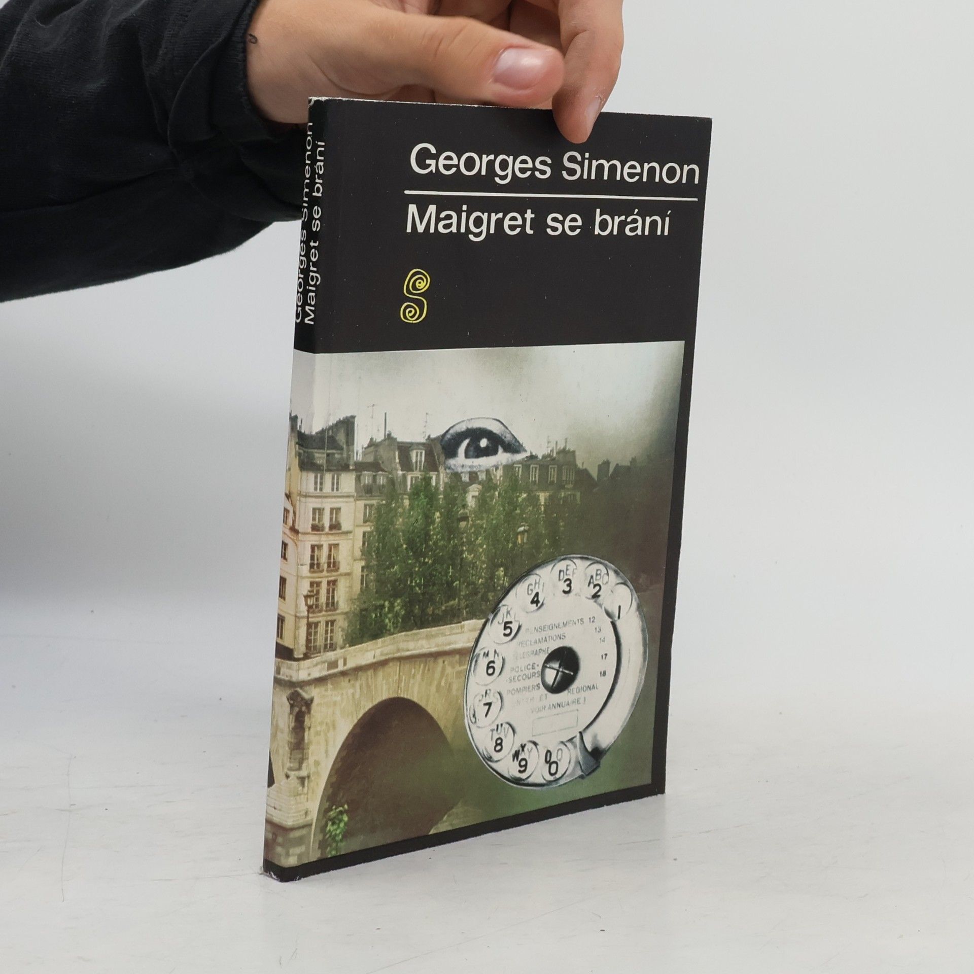 Georges Simenon Maigret se brání