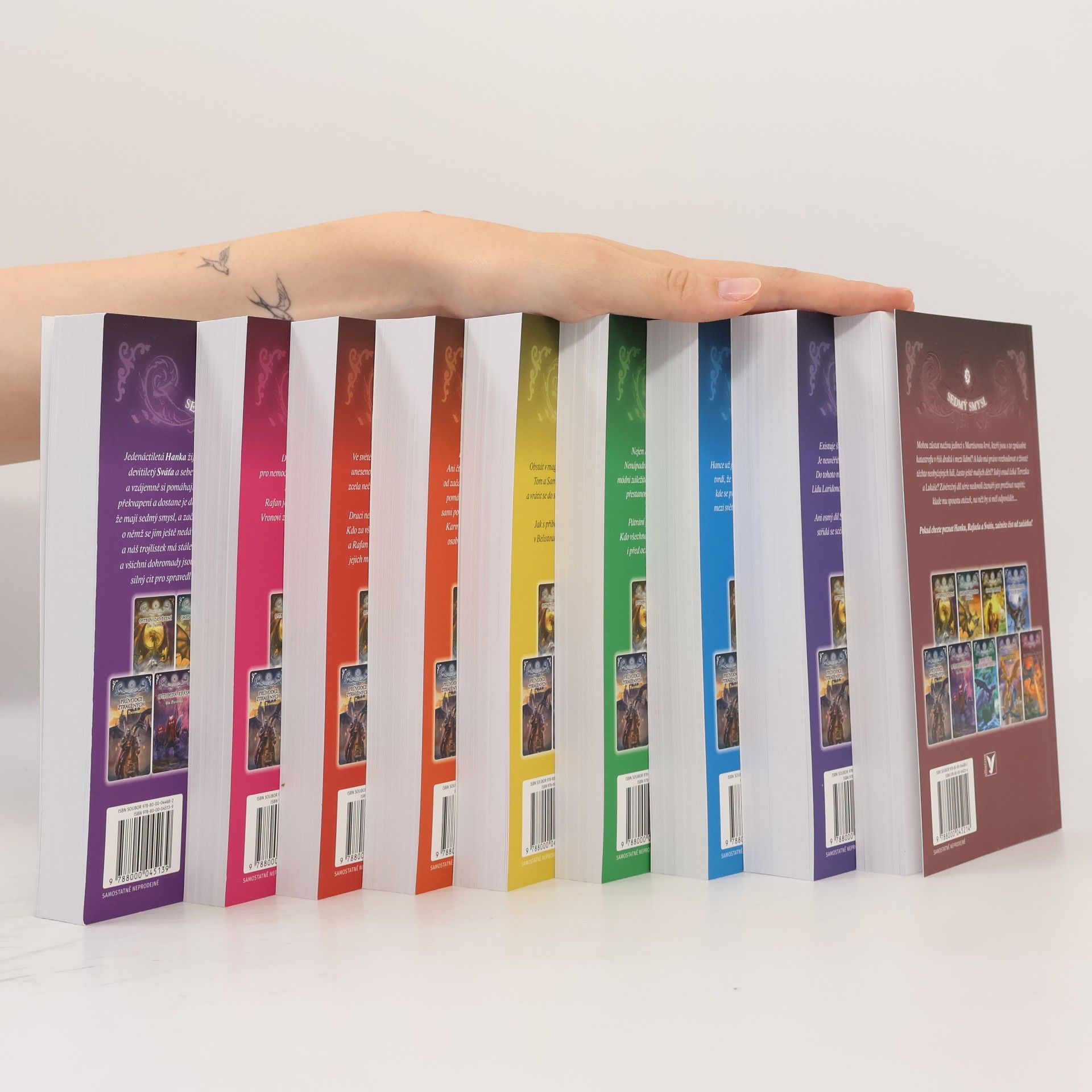 Ilka Pacovská Sedmý smysl 1–9 (box)