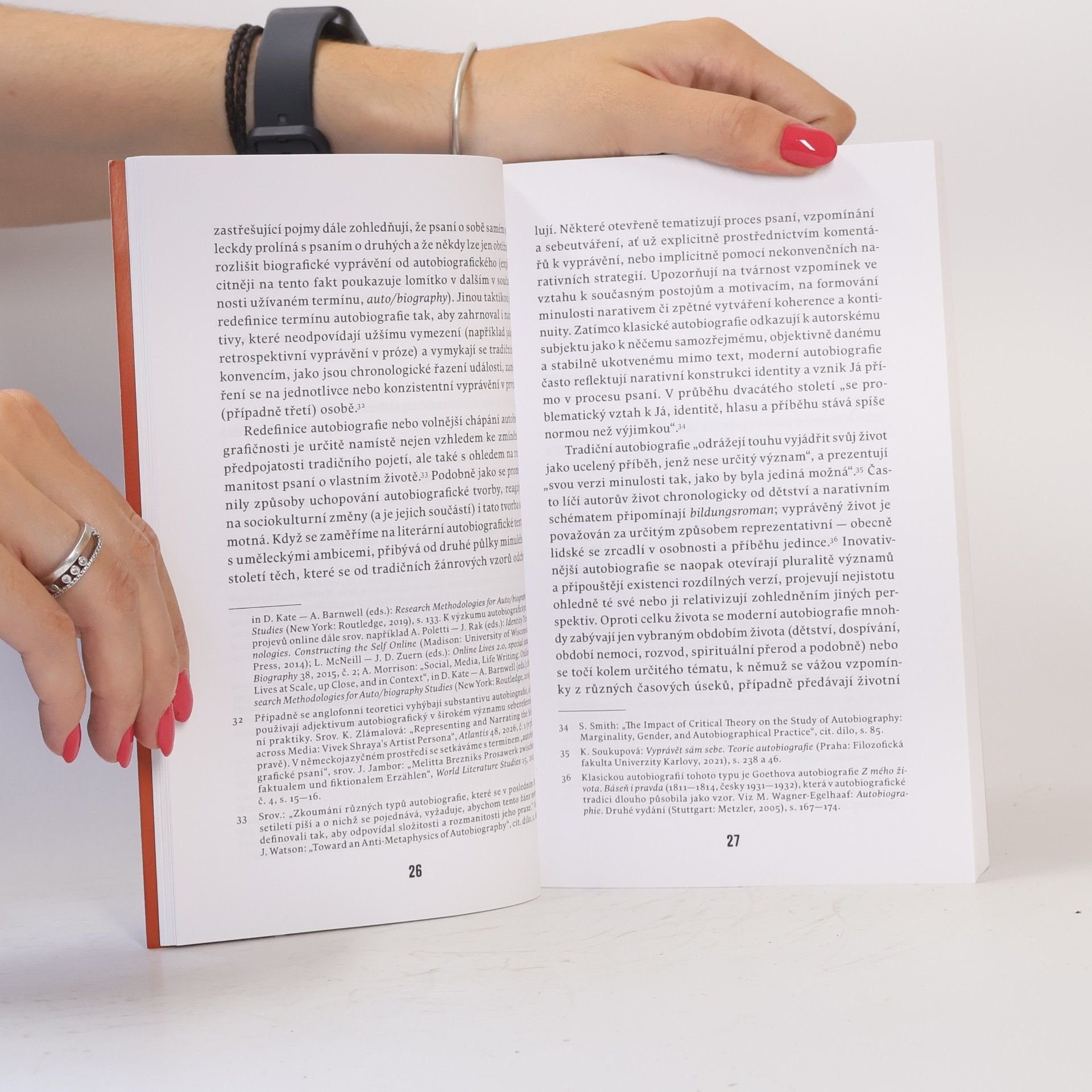 Zuzana Fonioková Od autobiografie k autofikci: Narativní strategie vyprávění o vlastním životě