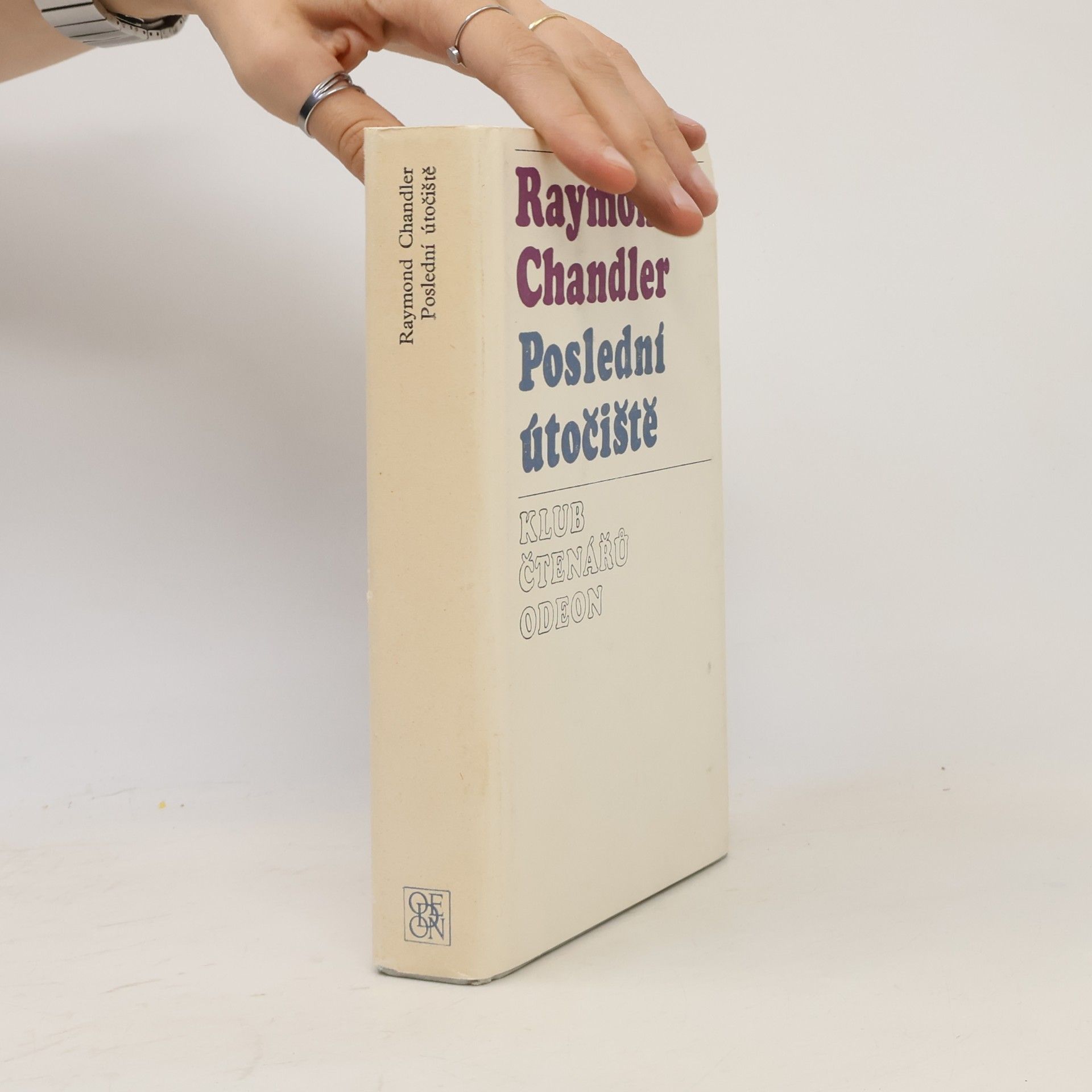 Raymond Chandler Poslední útočiště