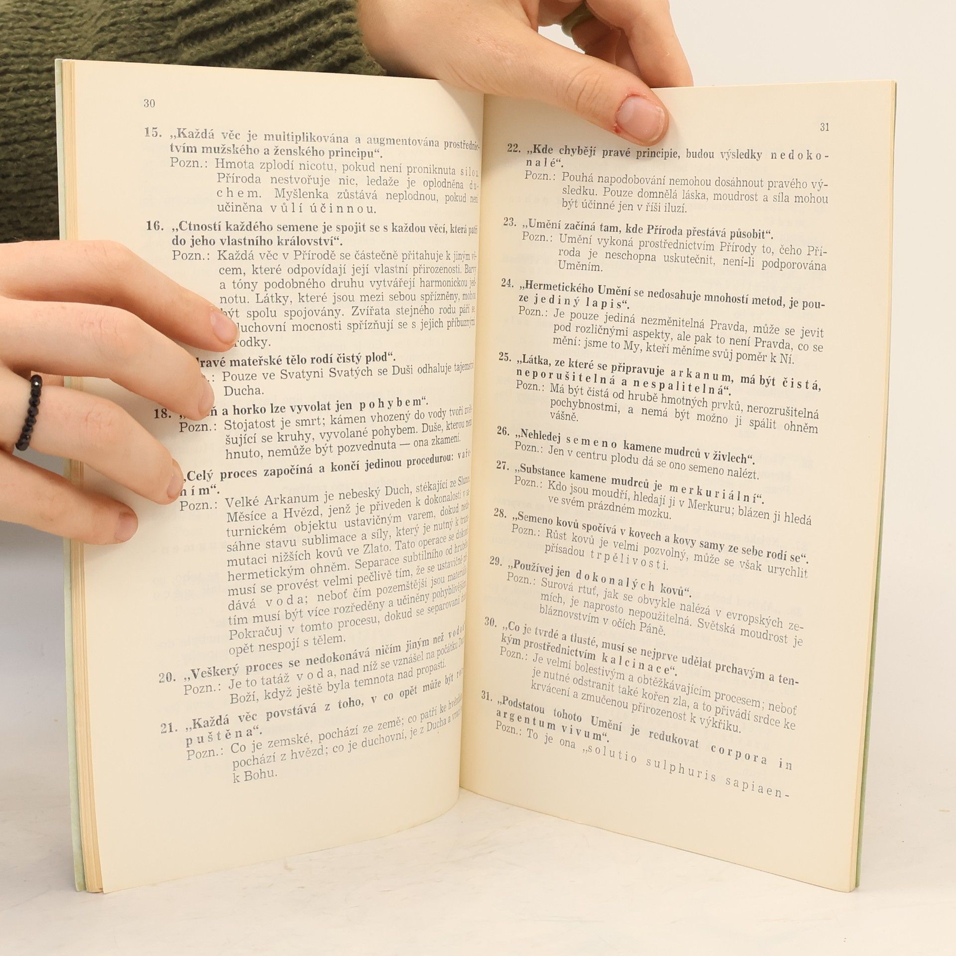 Autorenkollektiv Horus (č. 1, červen, 0. ročník 1990; revue pro filosofii, hermetismus a duchovní vědy)