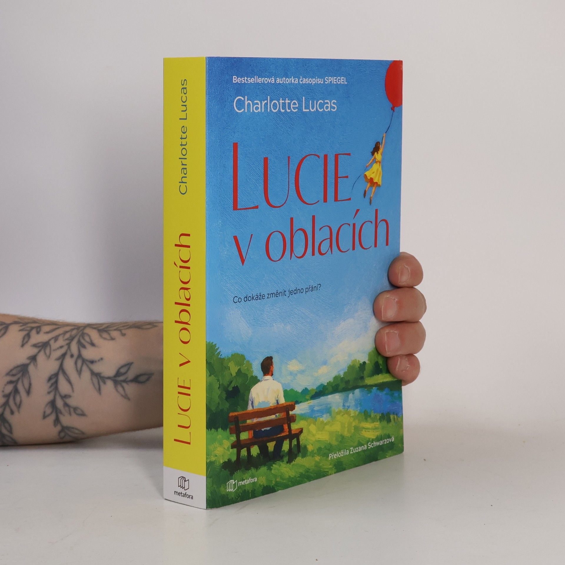Lucie v oblacích
