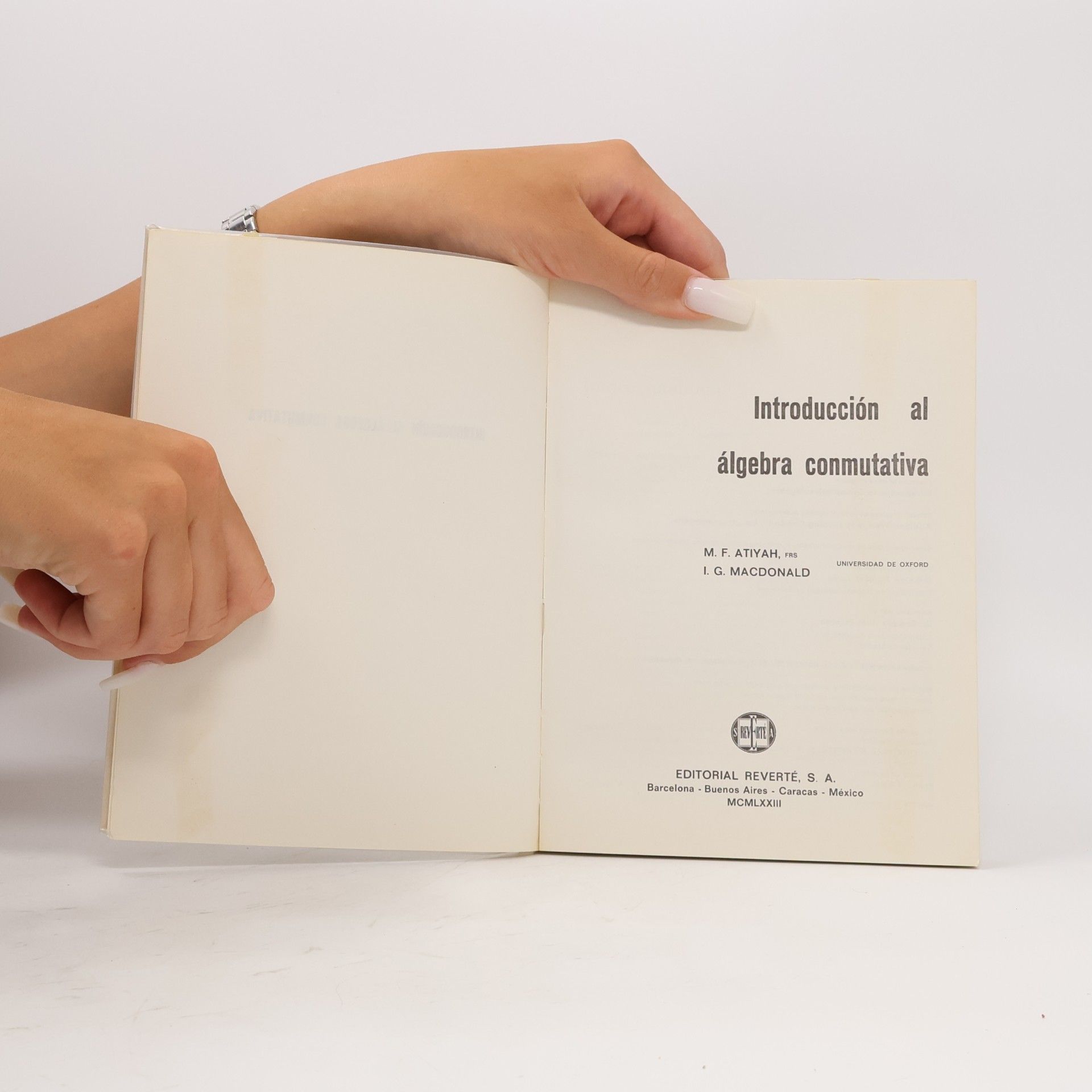 Michael Francis Atiyah Introducción al álgebra conmutativa