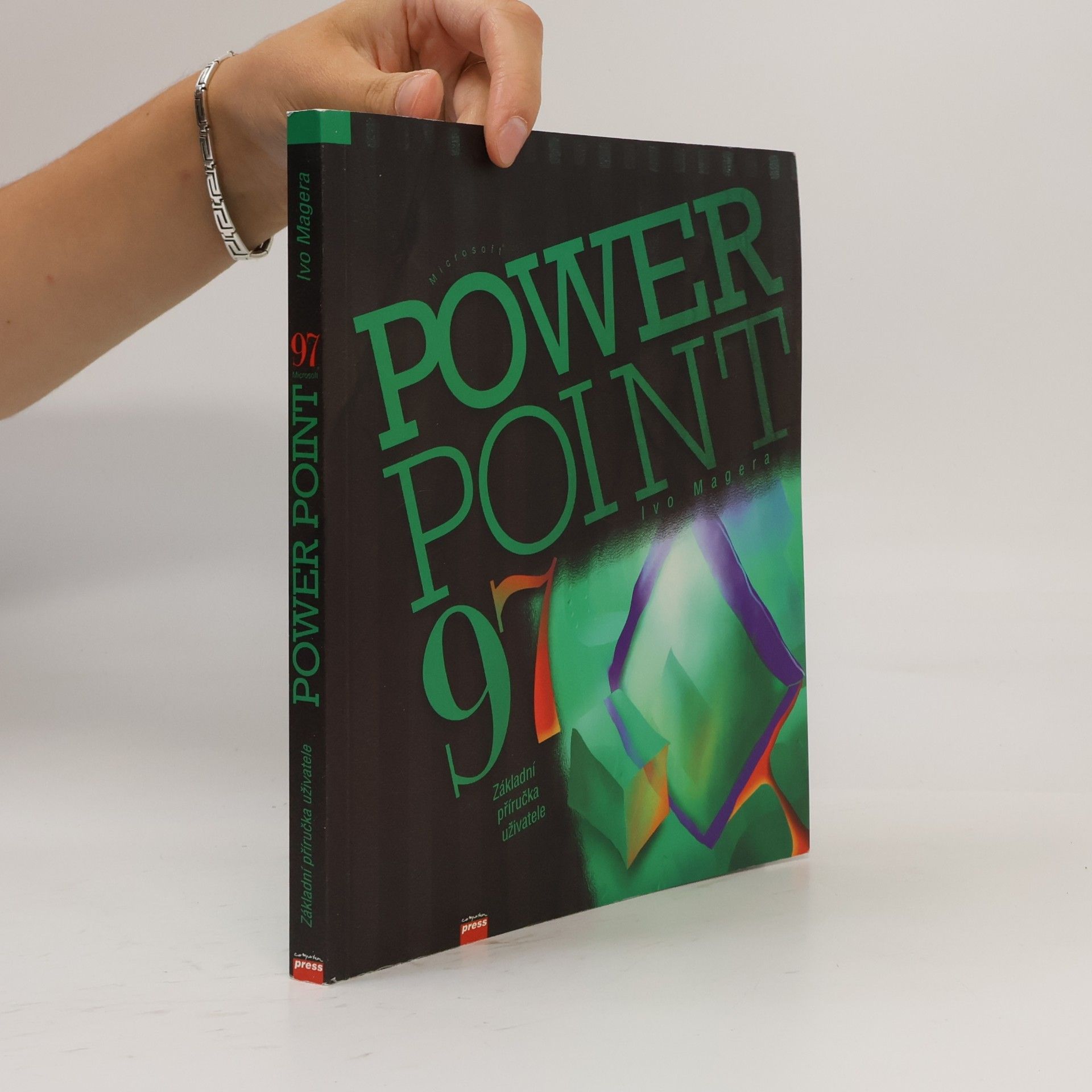 Ivo Magera Microsoft PowerPoint 97 : základní průvodce uživatele