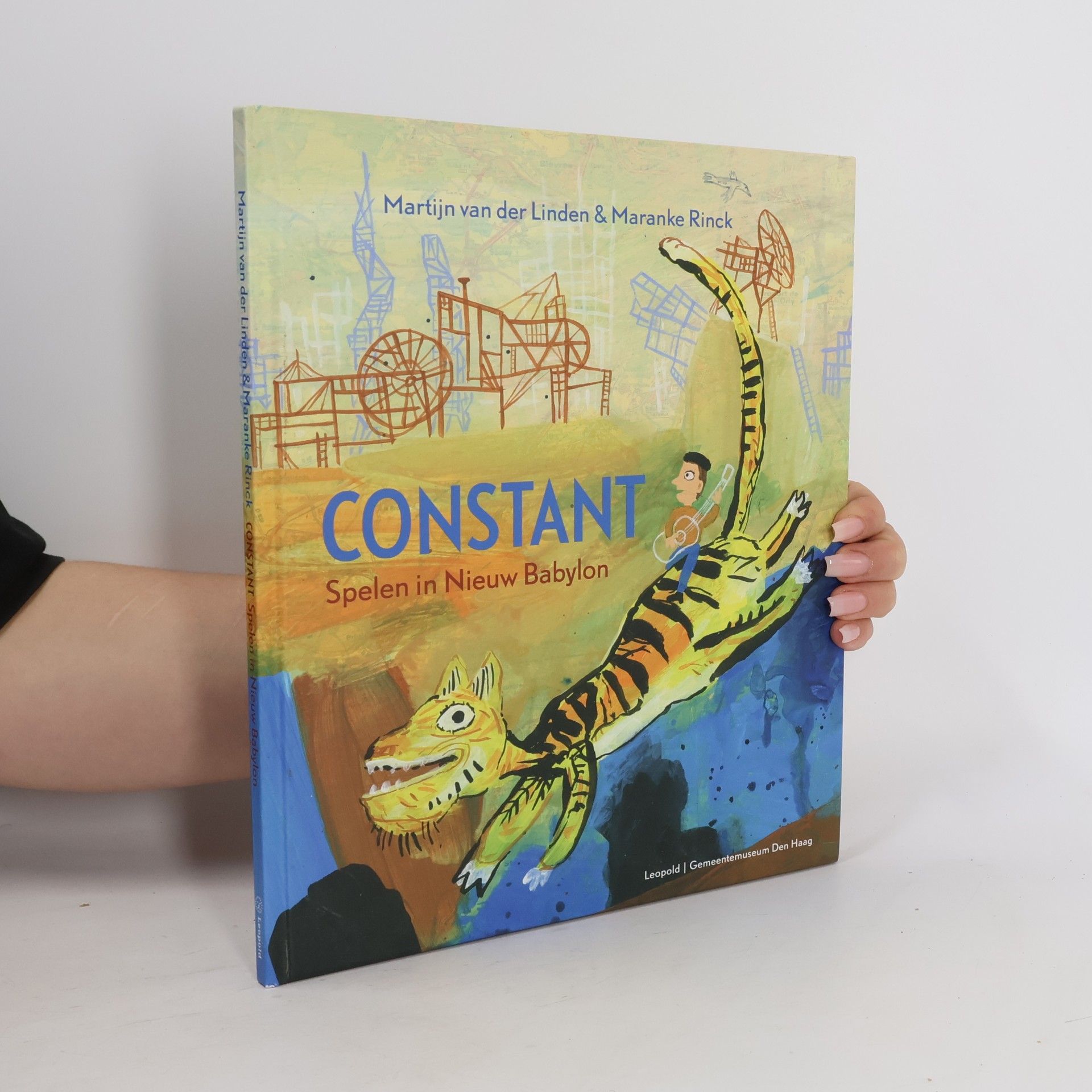 Maranke Rinck Kunstprentenboeken van Leopold en Gemeentemuseum Den Haag: Constant: spelen in Nieuw Babylon