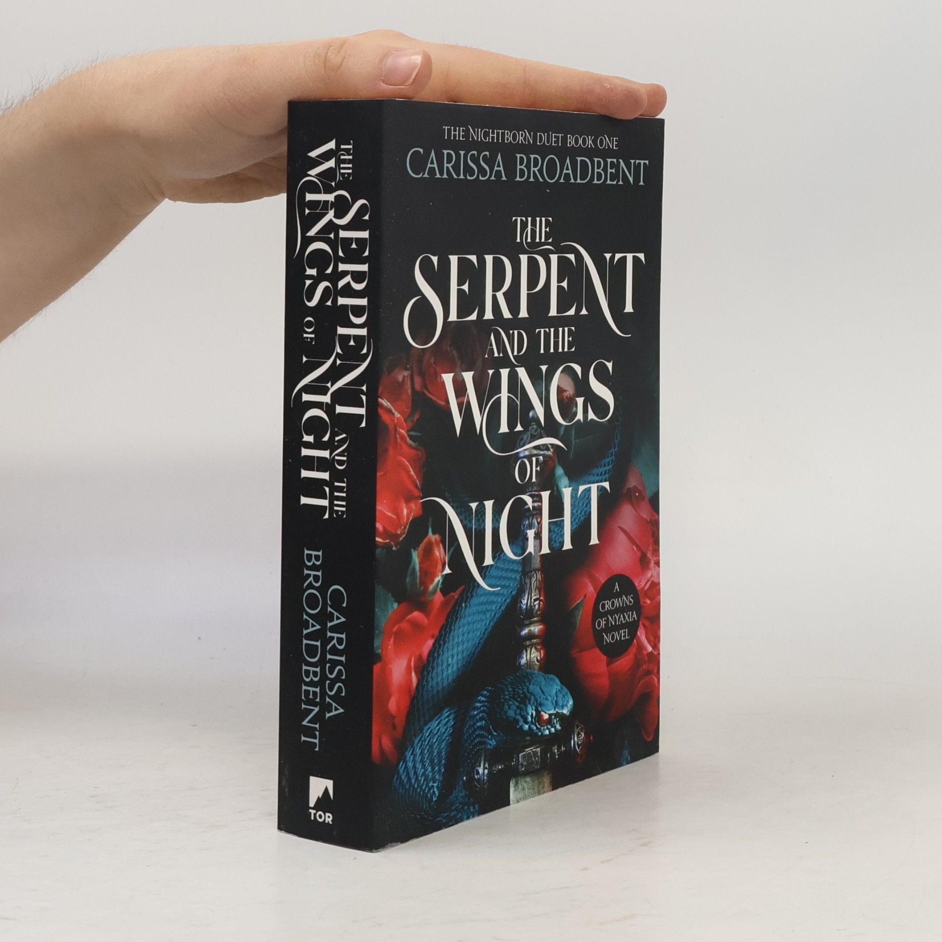 Carissa Broadbent The Serpent and the Wings of Night