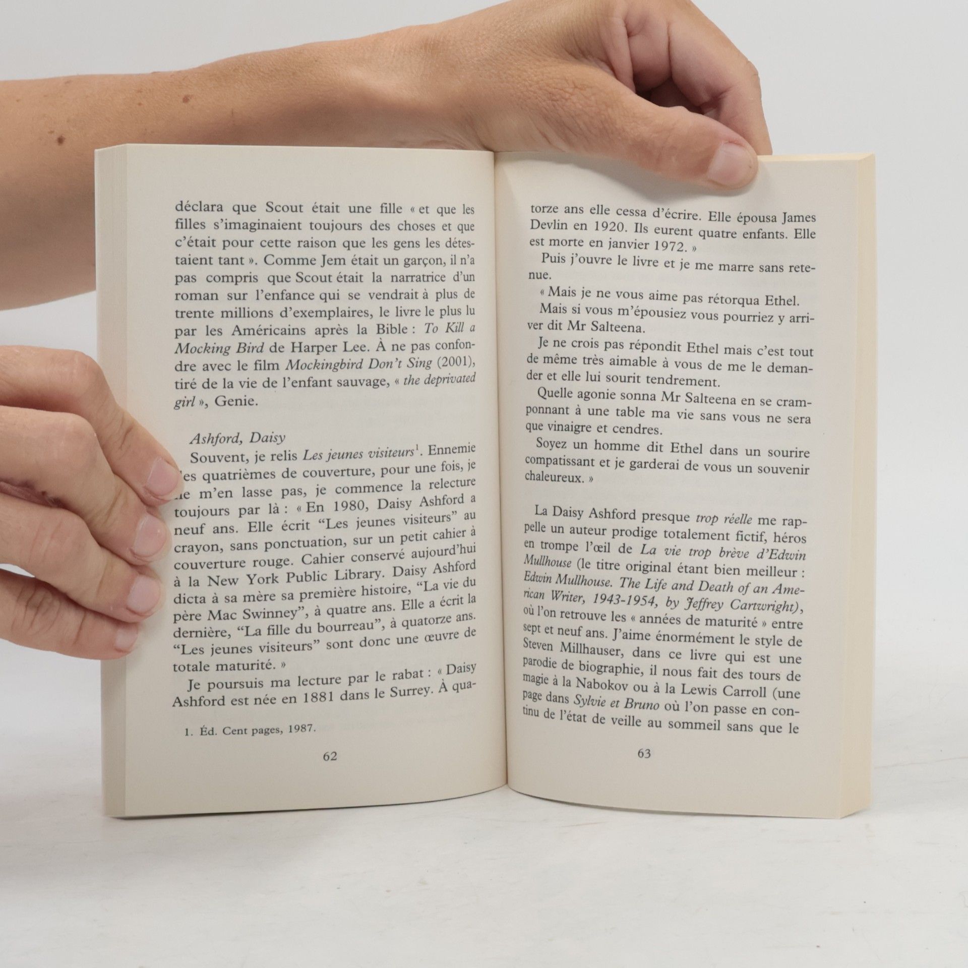 Eva Almássy Folio: Petit éloge des petites filles