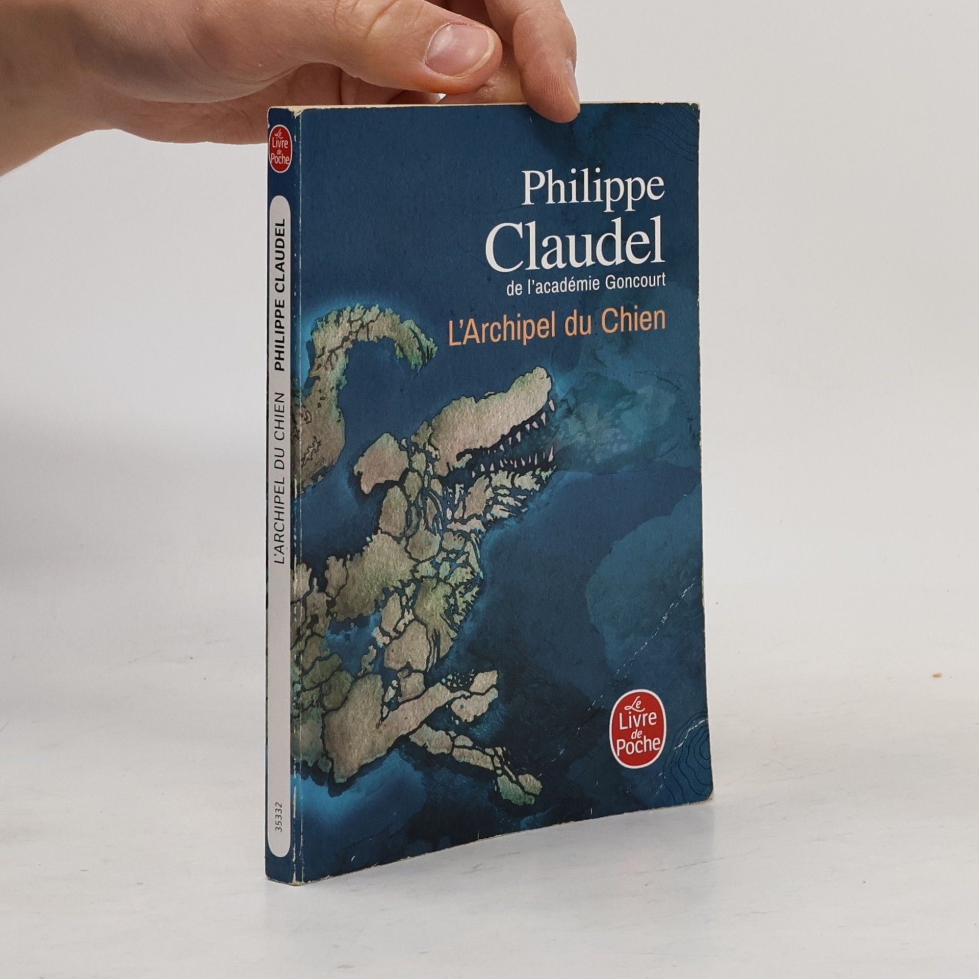 Philippe Claudel Le Livre de Poche: L'Archipel du Chien