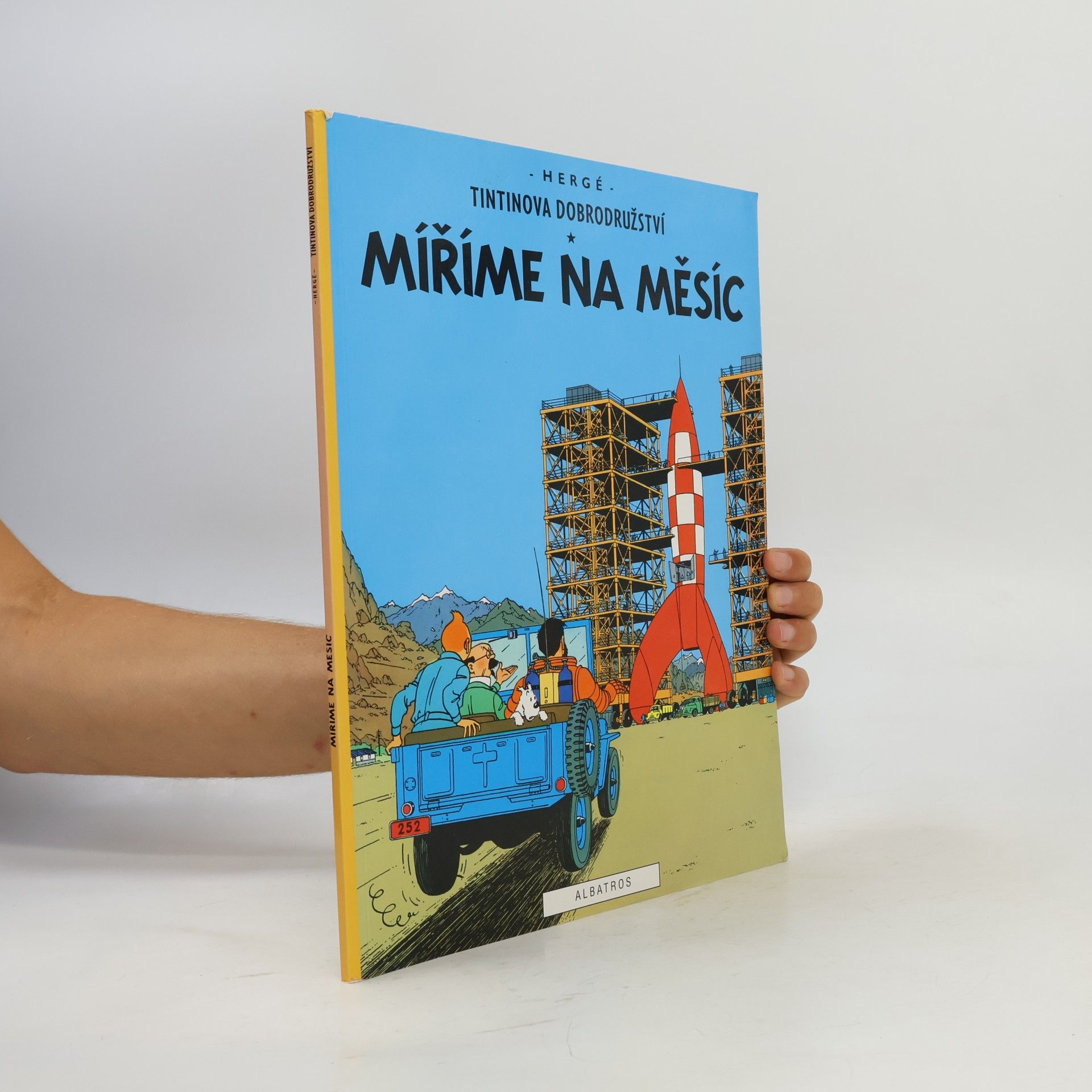 Hergé Míříme na Měsíc. Tintinova dobrodružství