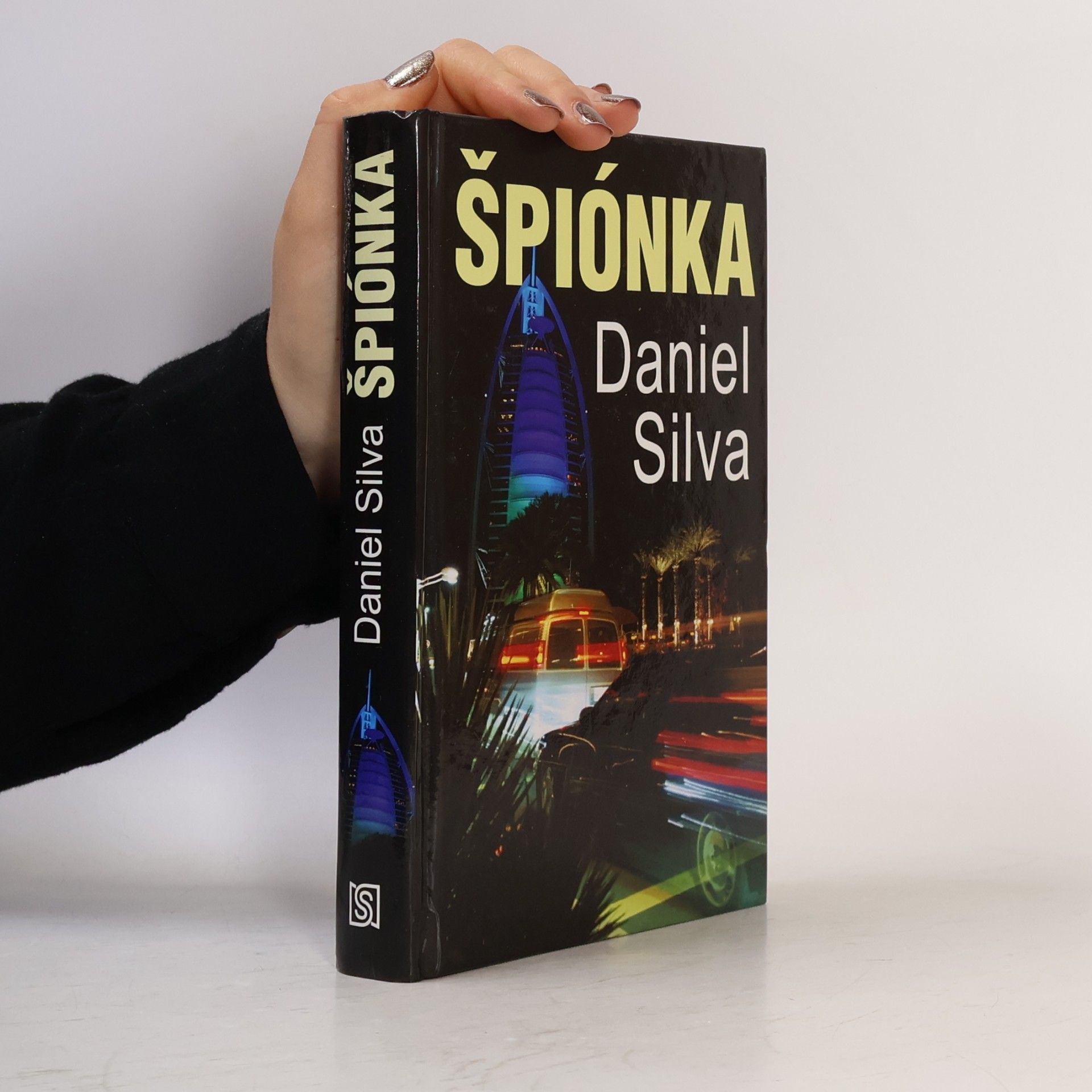 Daniel Silva Špiónka