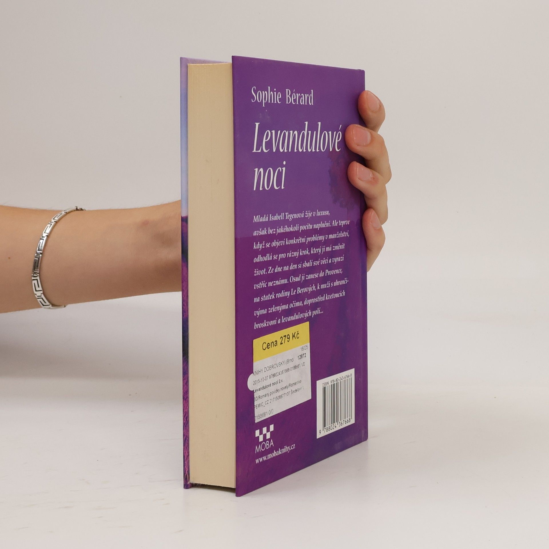 Kerstin Gier Levandulové noci. Román z Provence