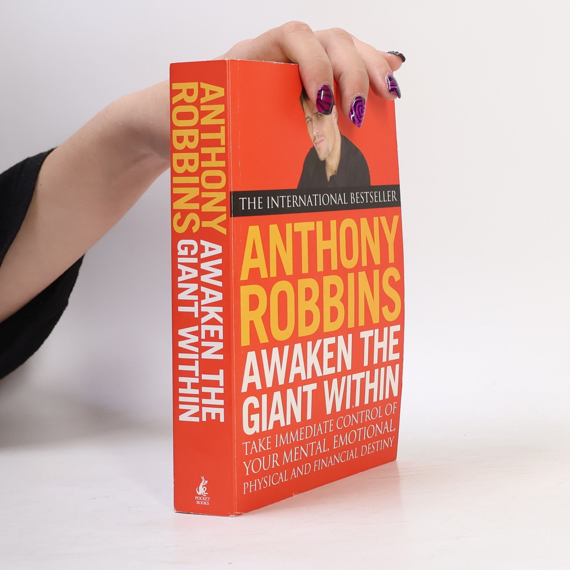 Anthony Robbins Awaken the giant within