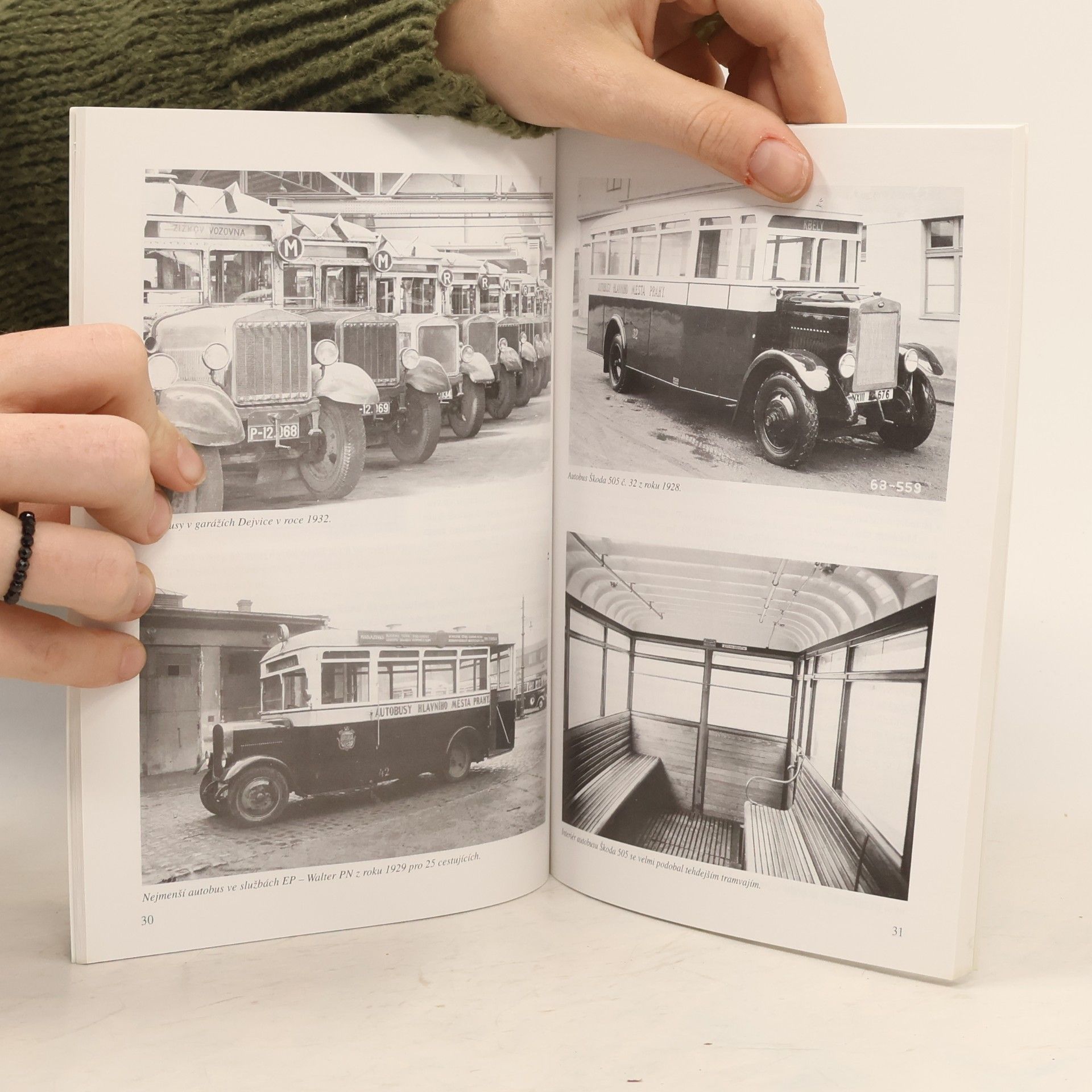 Pavel Fojtík Pražské autobusy 1925 - 2000