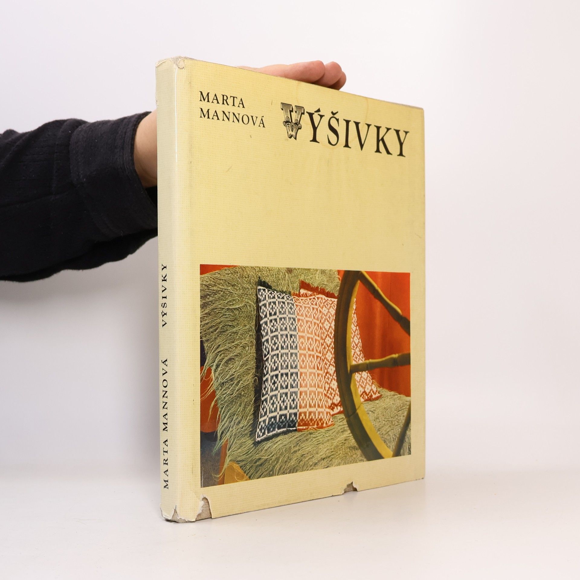 Marta Mannová Výšivky