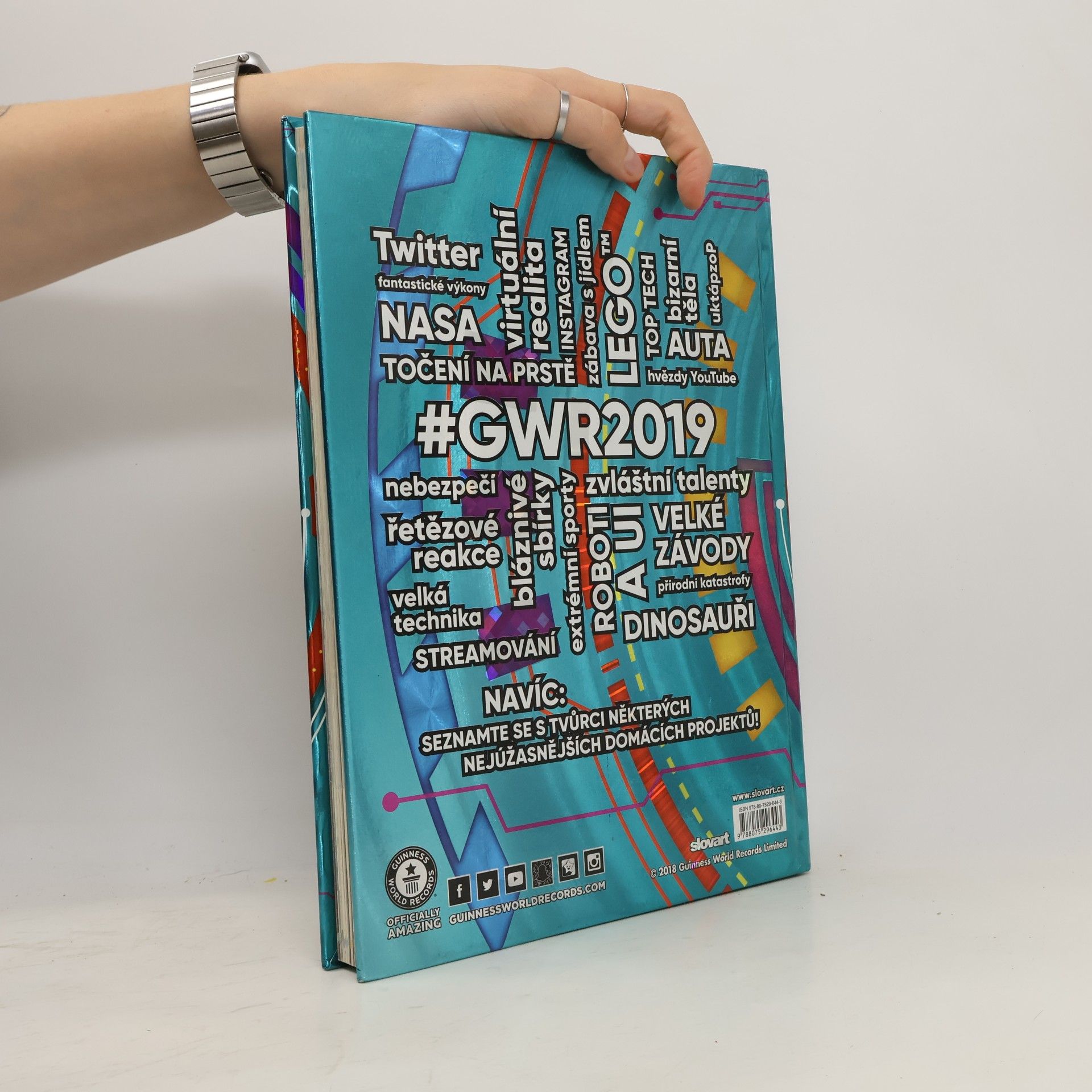 Craig Glenday Guinness world records 2019
