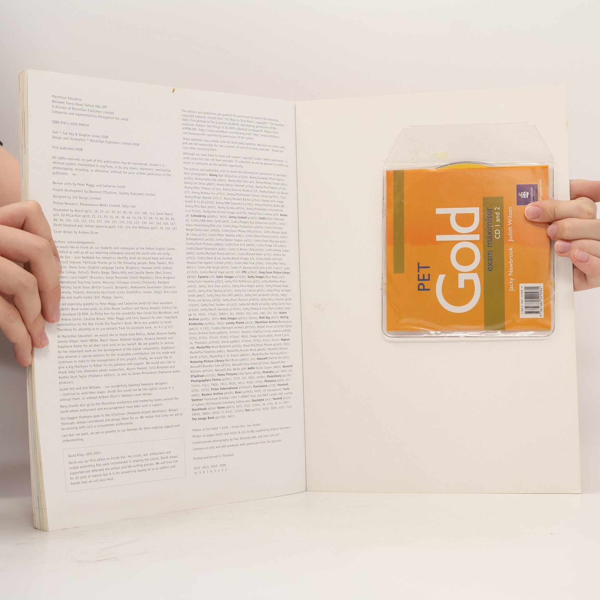 Sue Kay New inside out : pre-intermediate : student's book