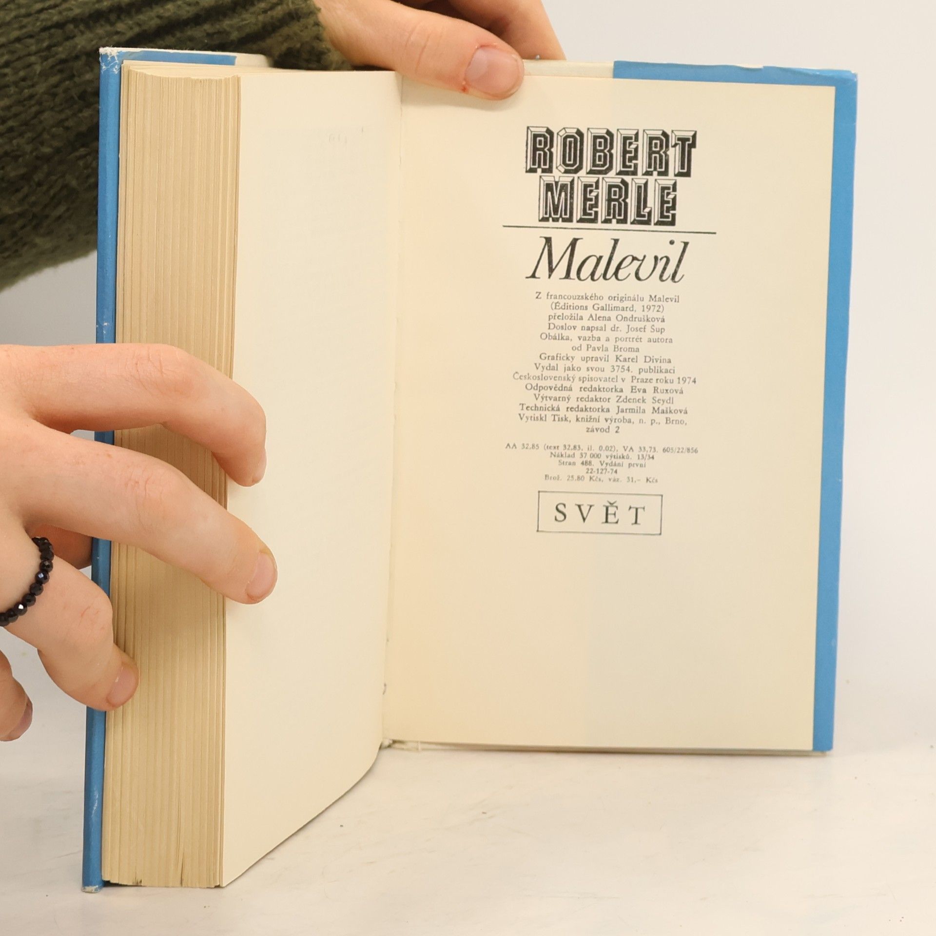 Robert Merle Malevil
