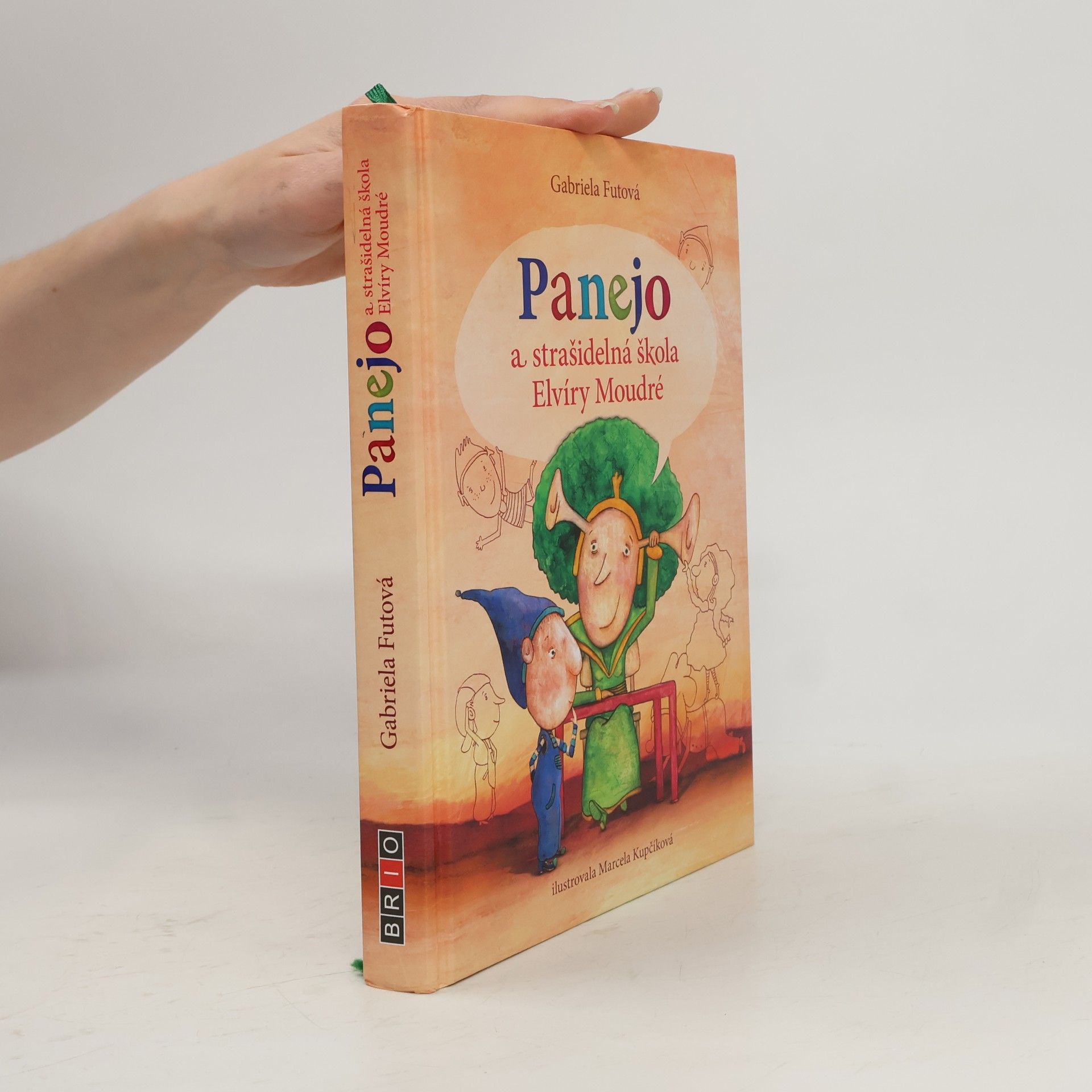 Gabriela Futová Panejo a strašidelná škola Elvíry Moudré
