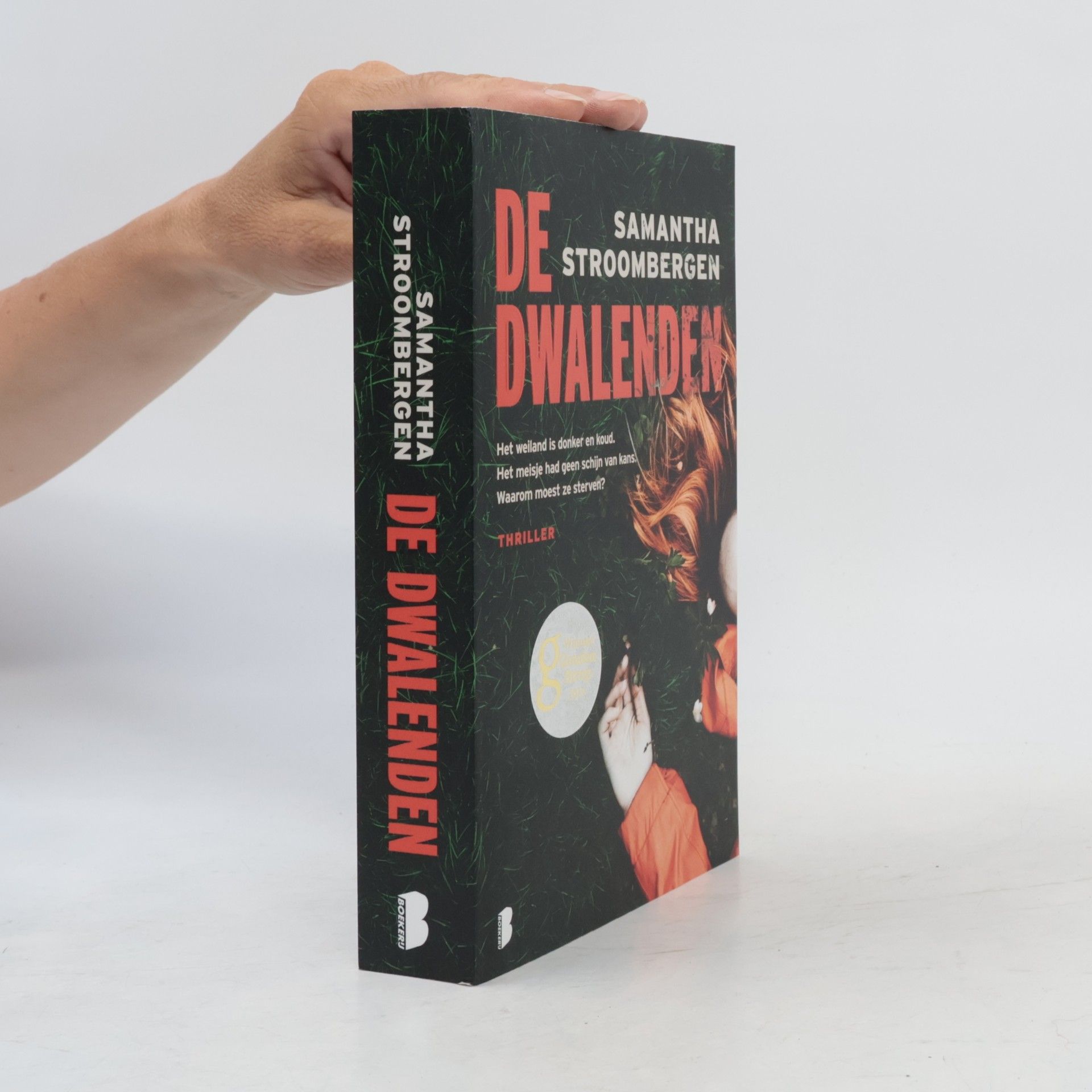 Léon Coeur - 3: De dwalenden. Het weiland is donker en koud. Het meisje had geen schijn van kans. Waarom moest ze sterven?