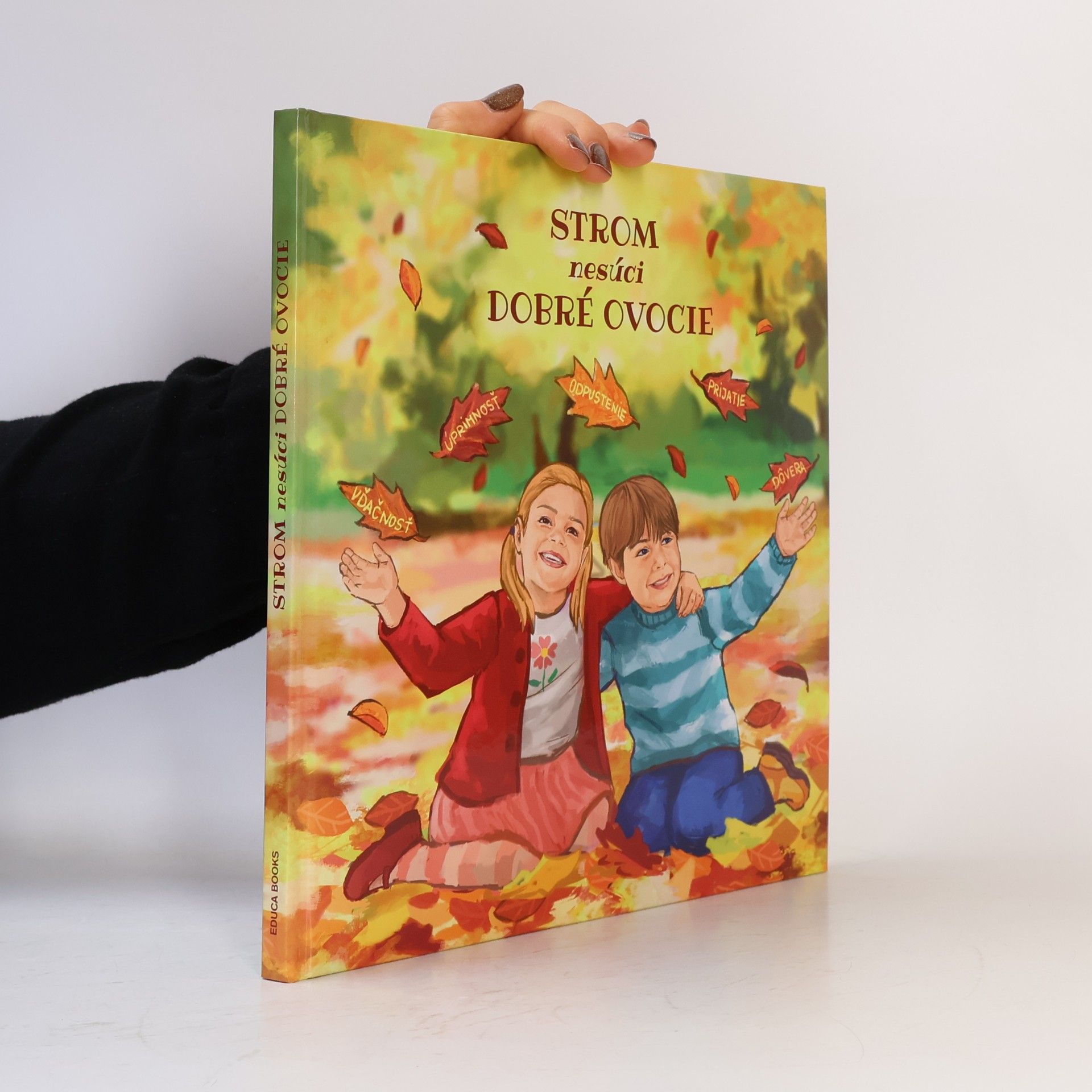 Autores varios Strom nesúci dobré ovocie