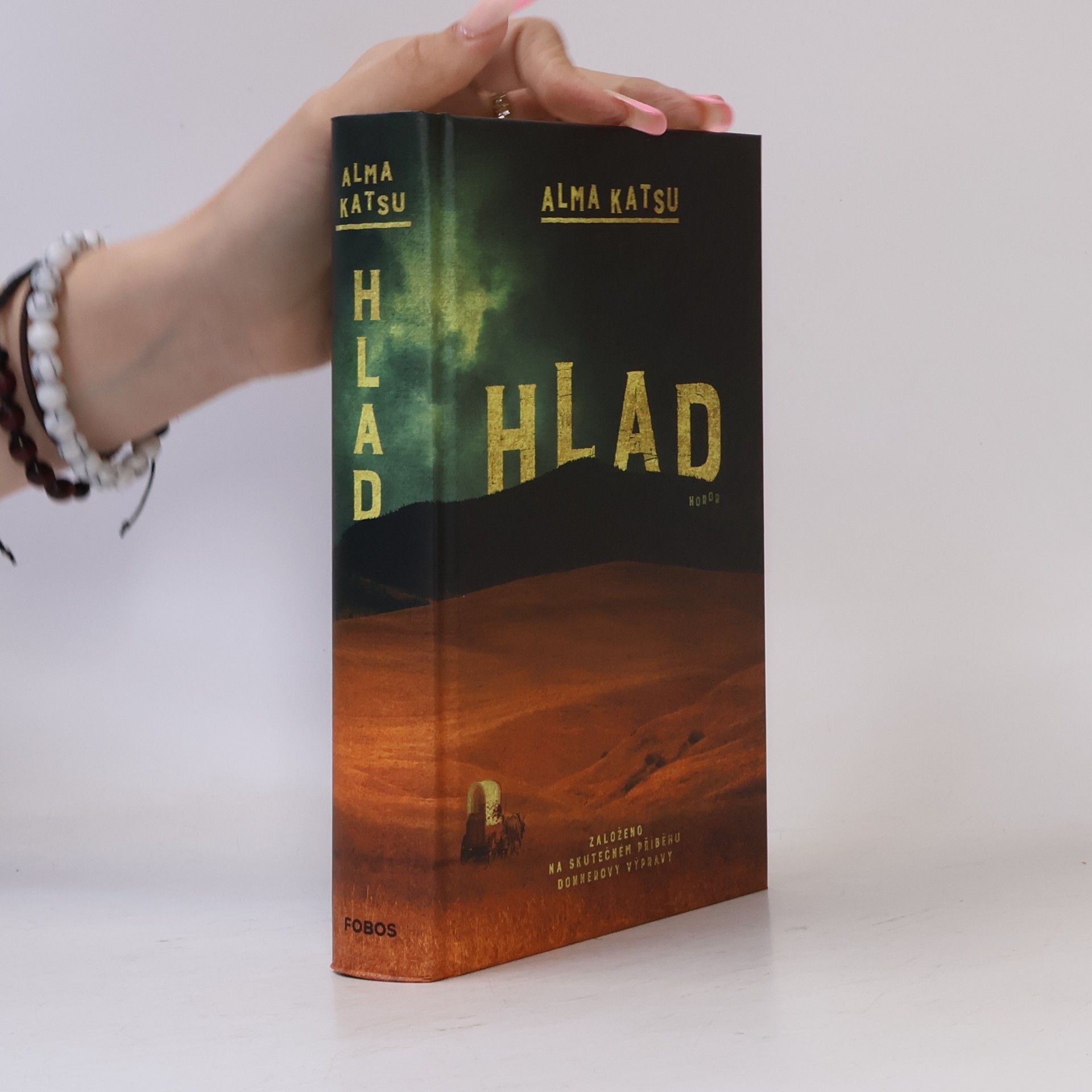 Alma Katsu Hlad