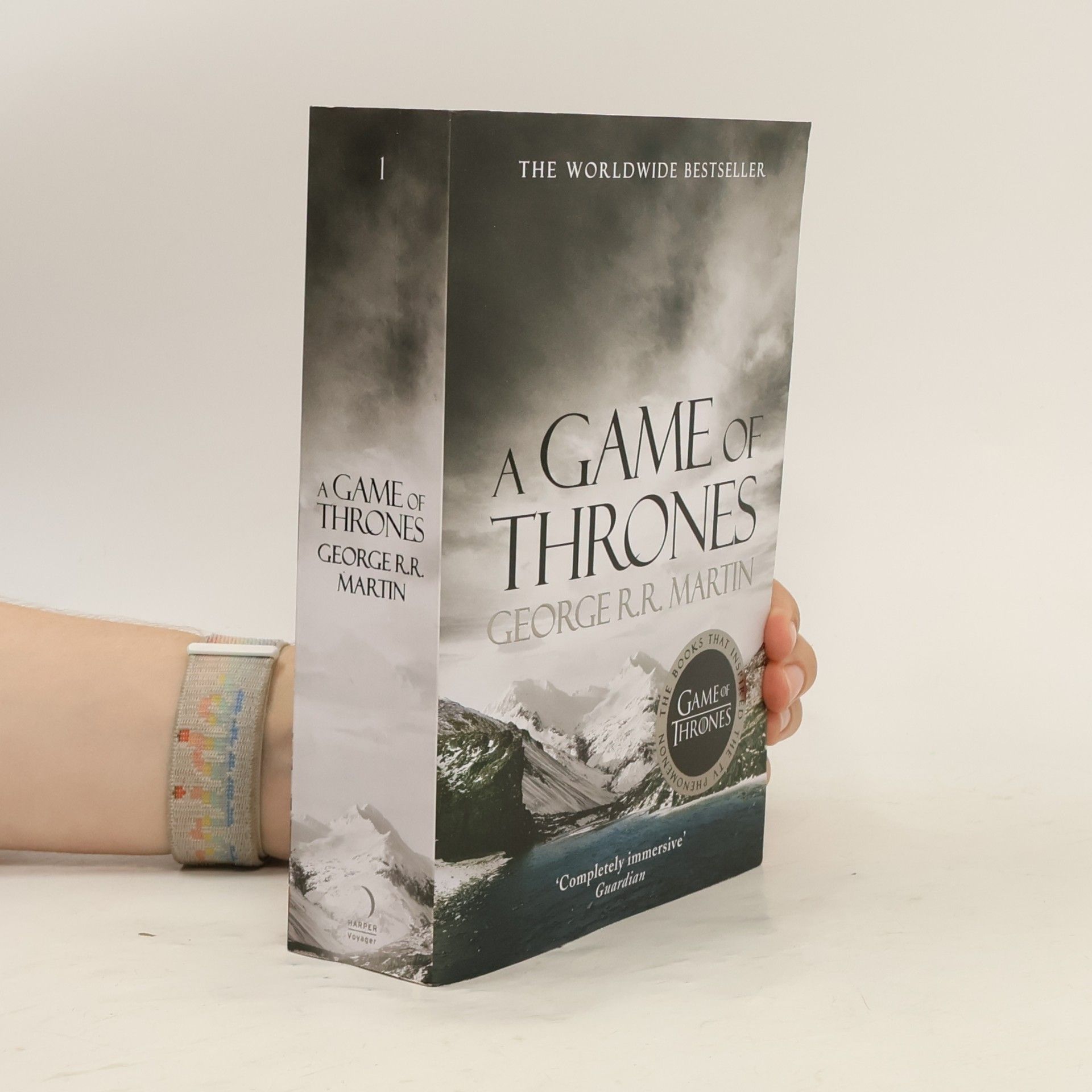 George R. R. Martin A Game of Thrones : Book one of A song of ice and fire