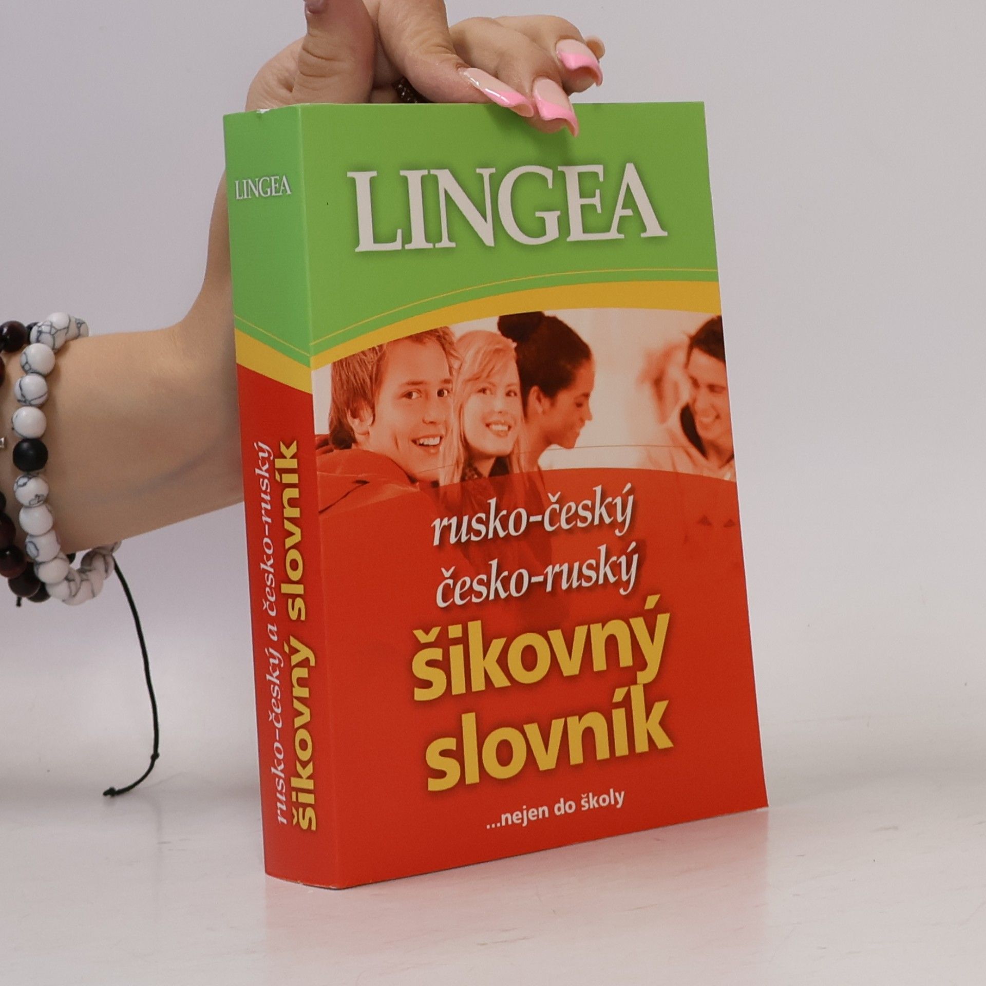 Kolektív autorov Rusko-český, česko-ruský šikovný slovník