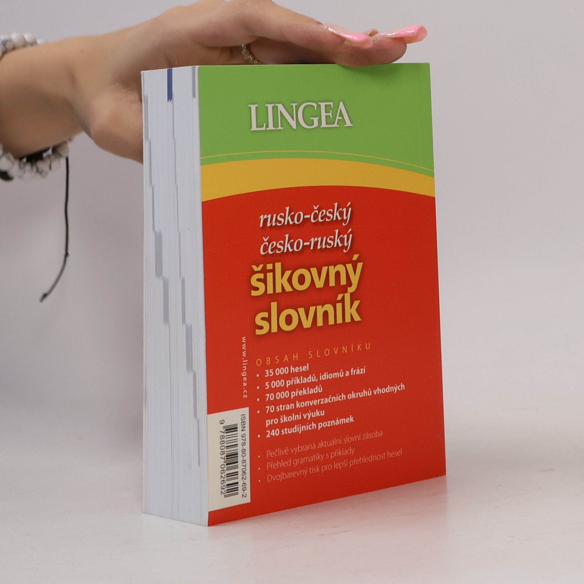 Collectif d'auteurs Rusko-český, česko-ruský šikovný slovník