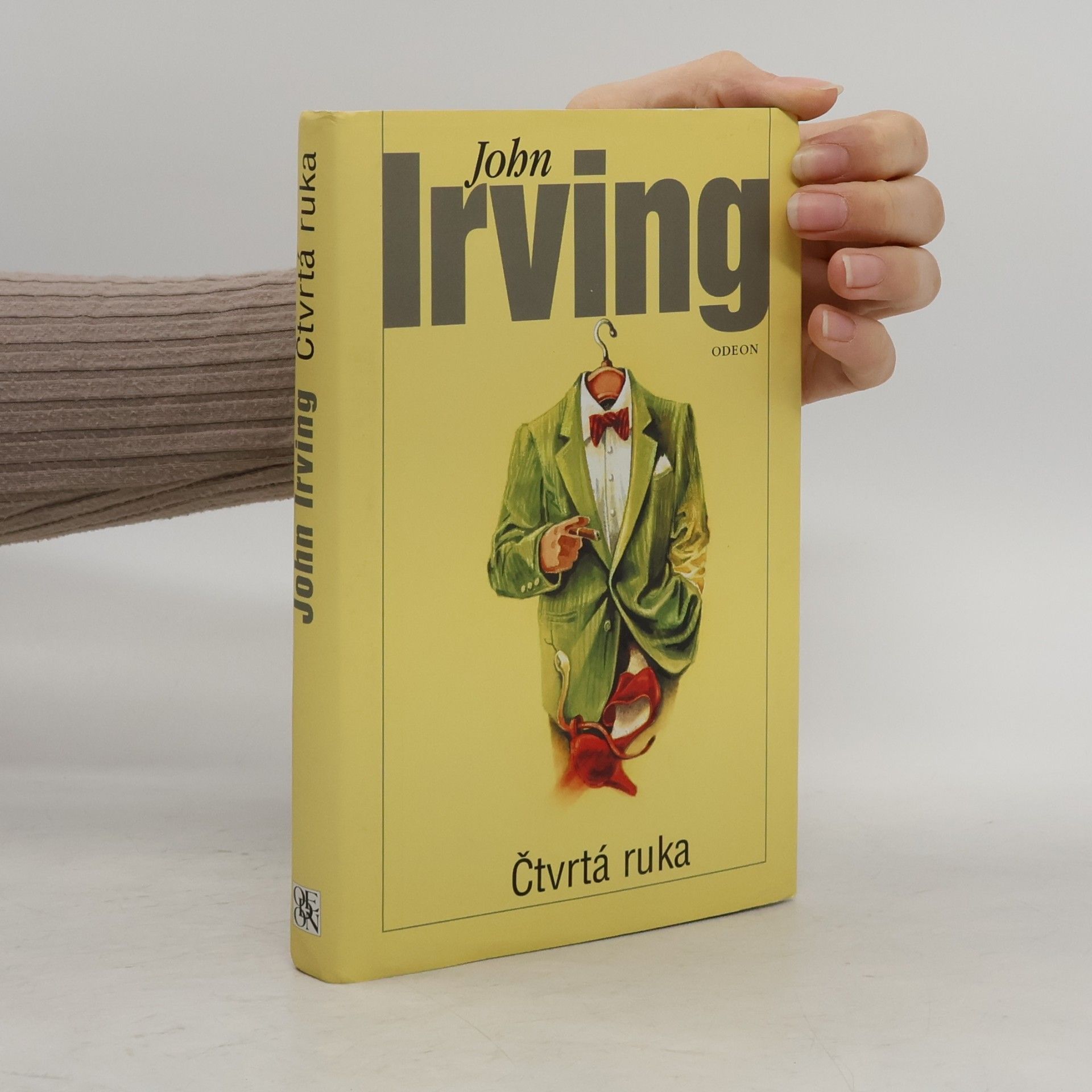 John Irving Čtvrtá ruka