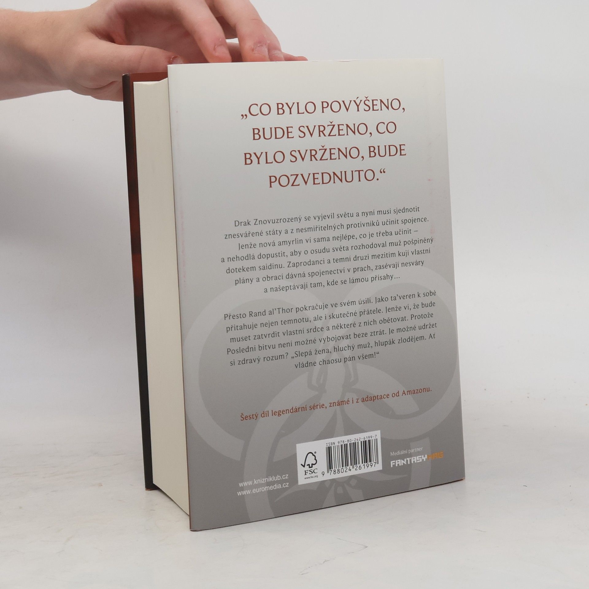 Robert Jordan Kolo času. Pán chaosu