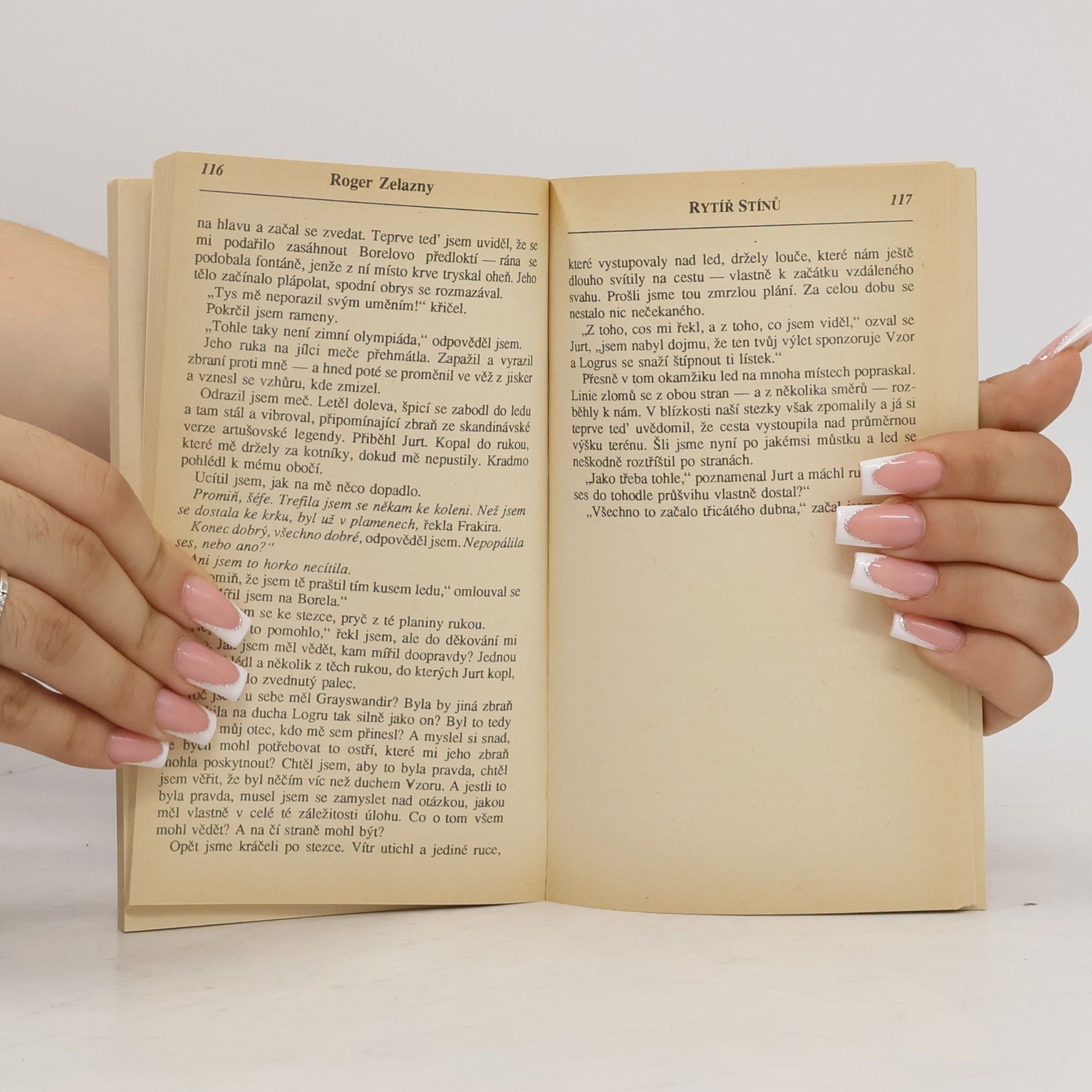 Roger Zelazny Tajemný amber. Rytíř stínů