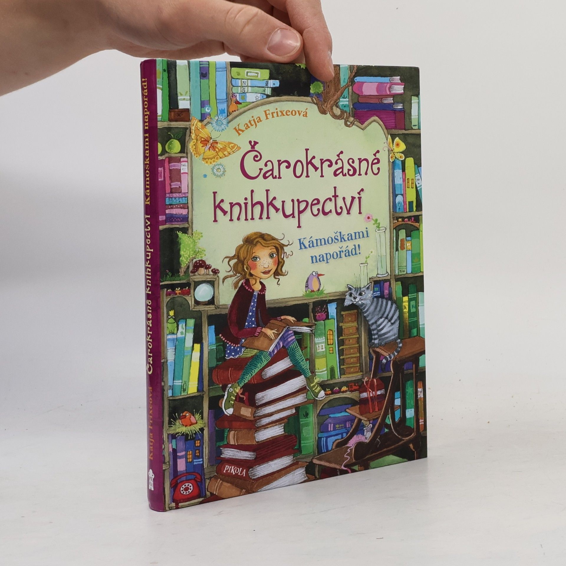 Katja Frixe Čarokrásné knihkupectví. Kámoškami napořád!