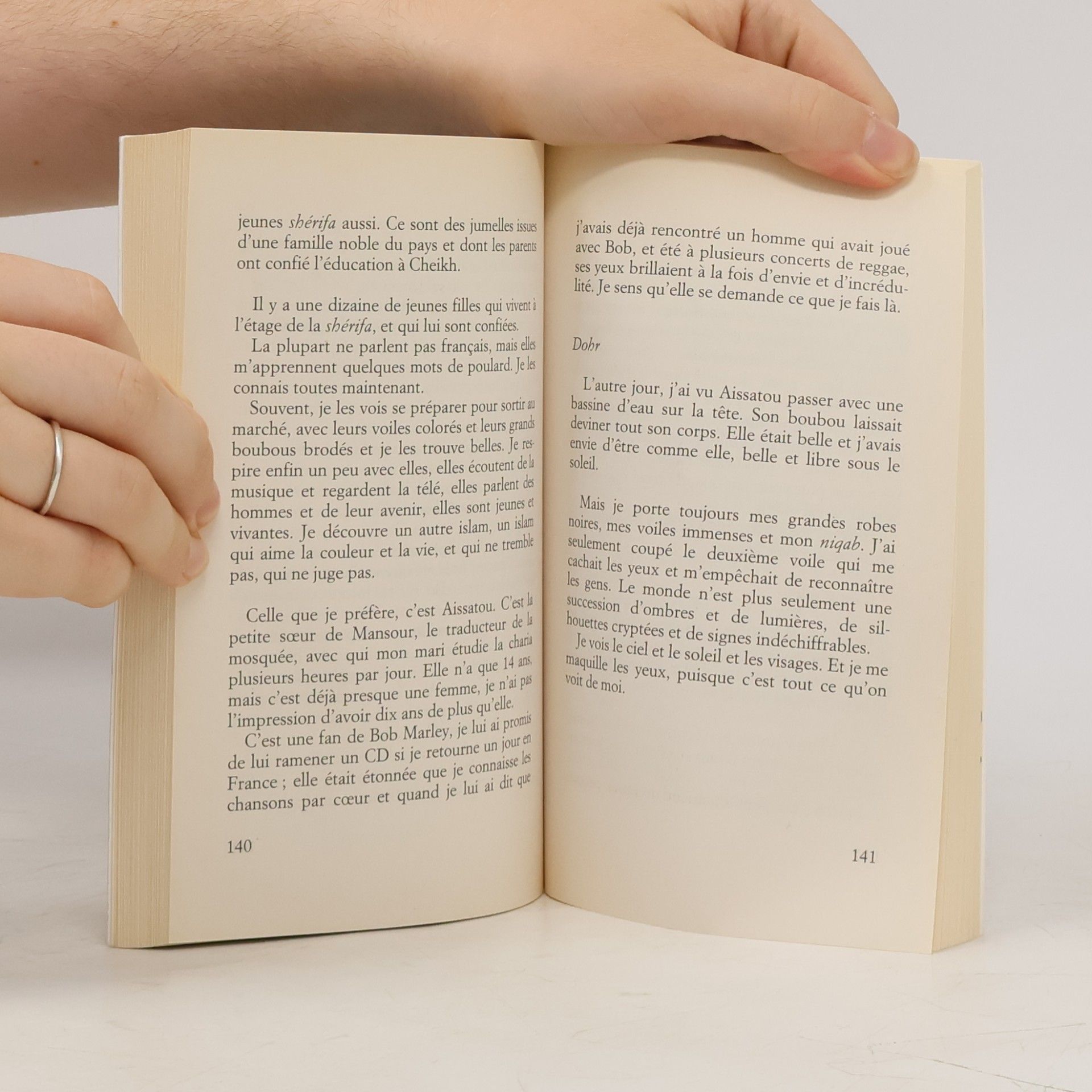 Marie d'Auzon Le Livre de Poche: Convertie