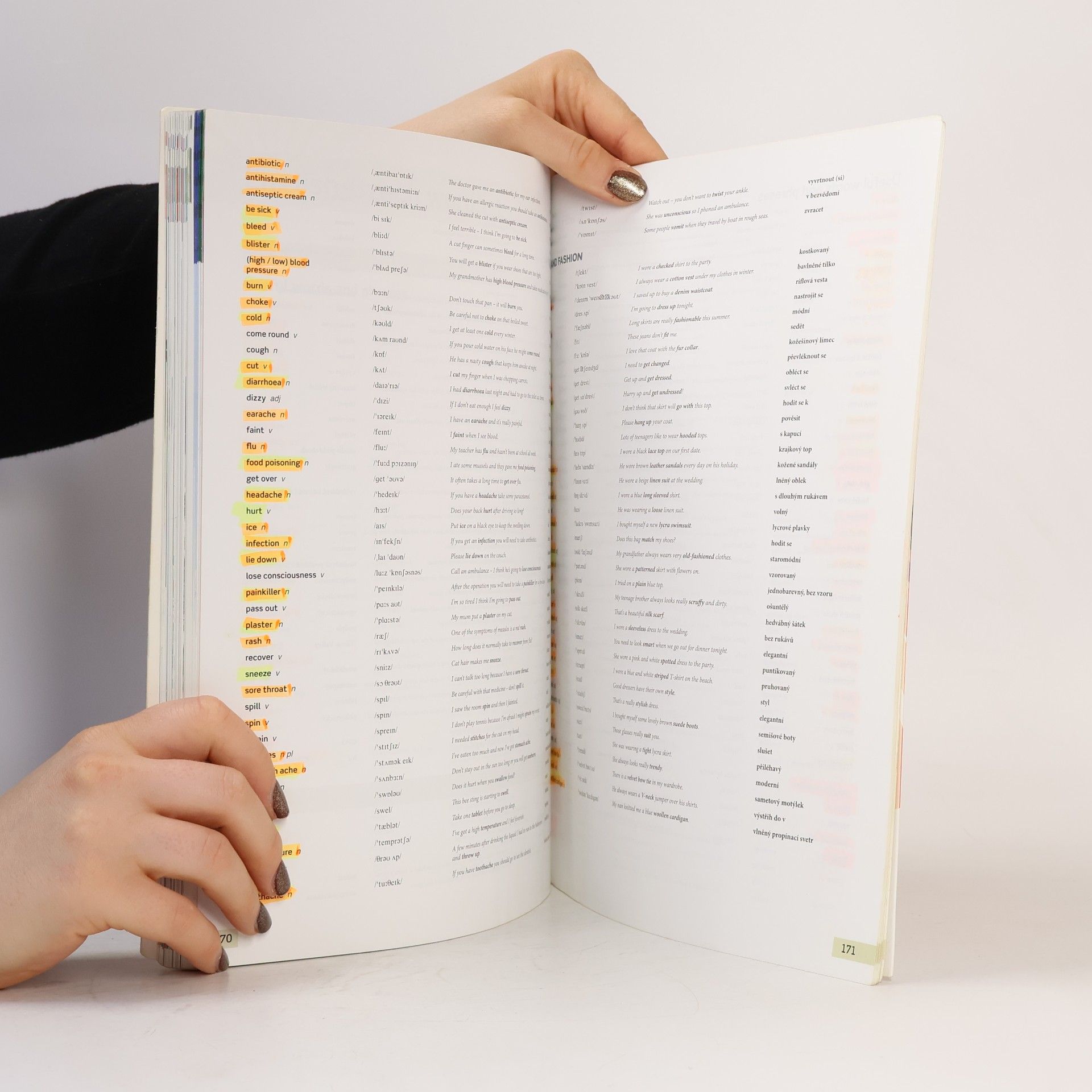 Christina Latham-Koenig English File. Upper-intermediate Student's book
