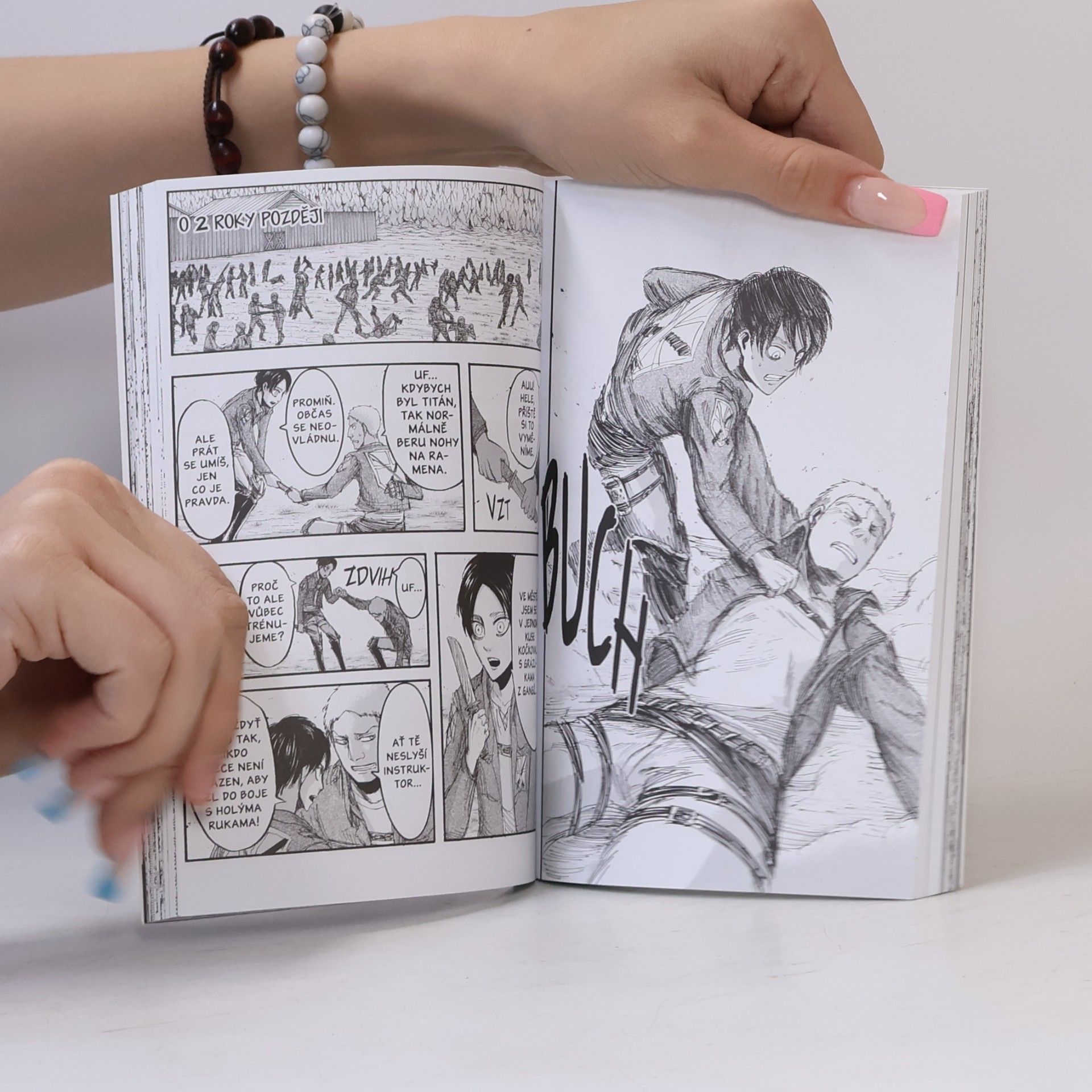 Hajime Isayama Útok titánů. 4