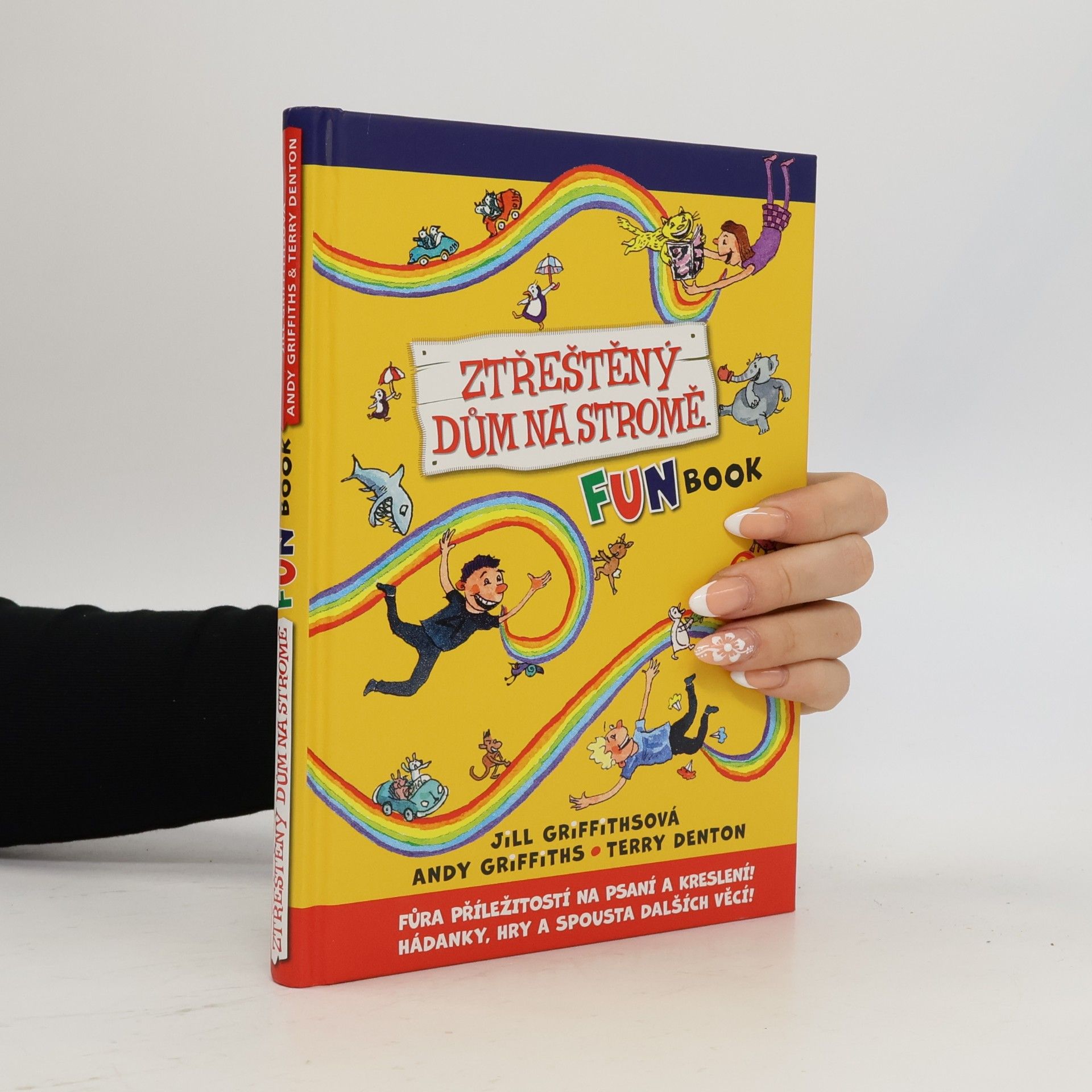 Ztřeštěný dům na stromě : fun book