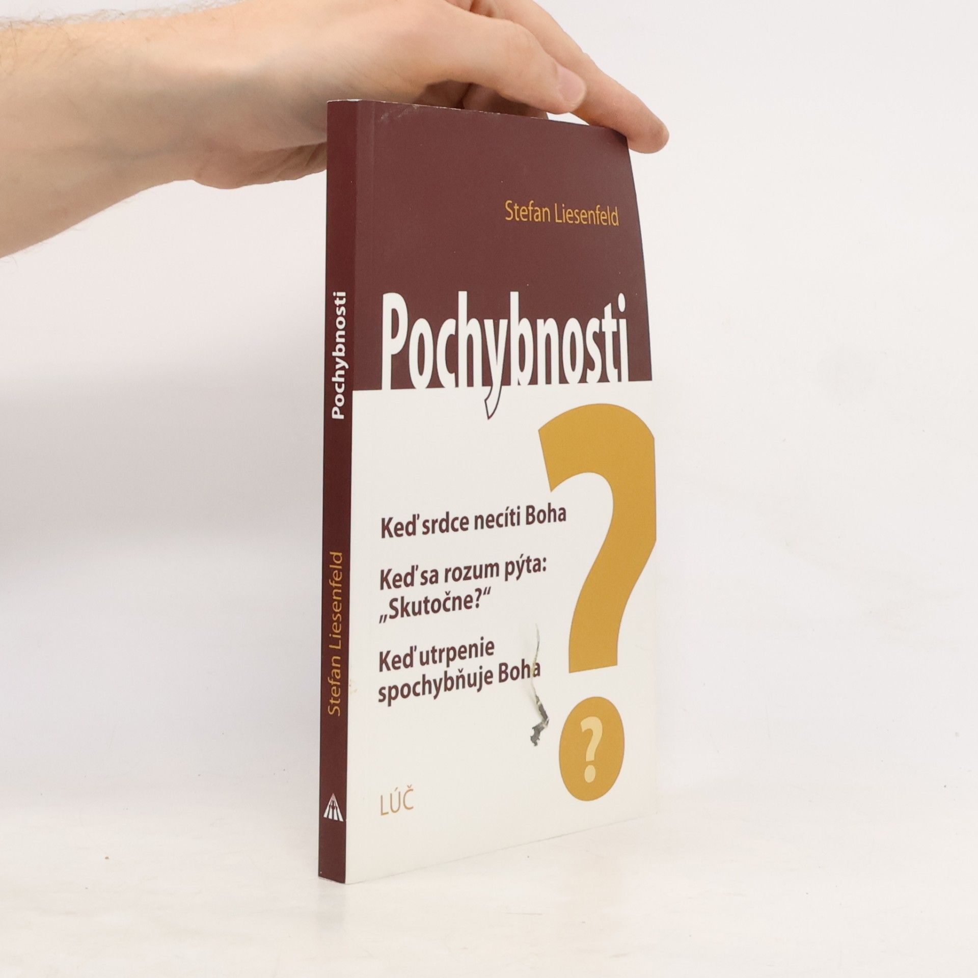 Various authors Pochybnosti