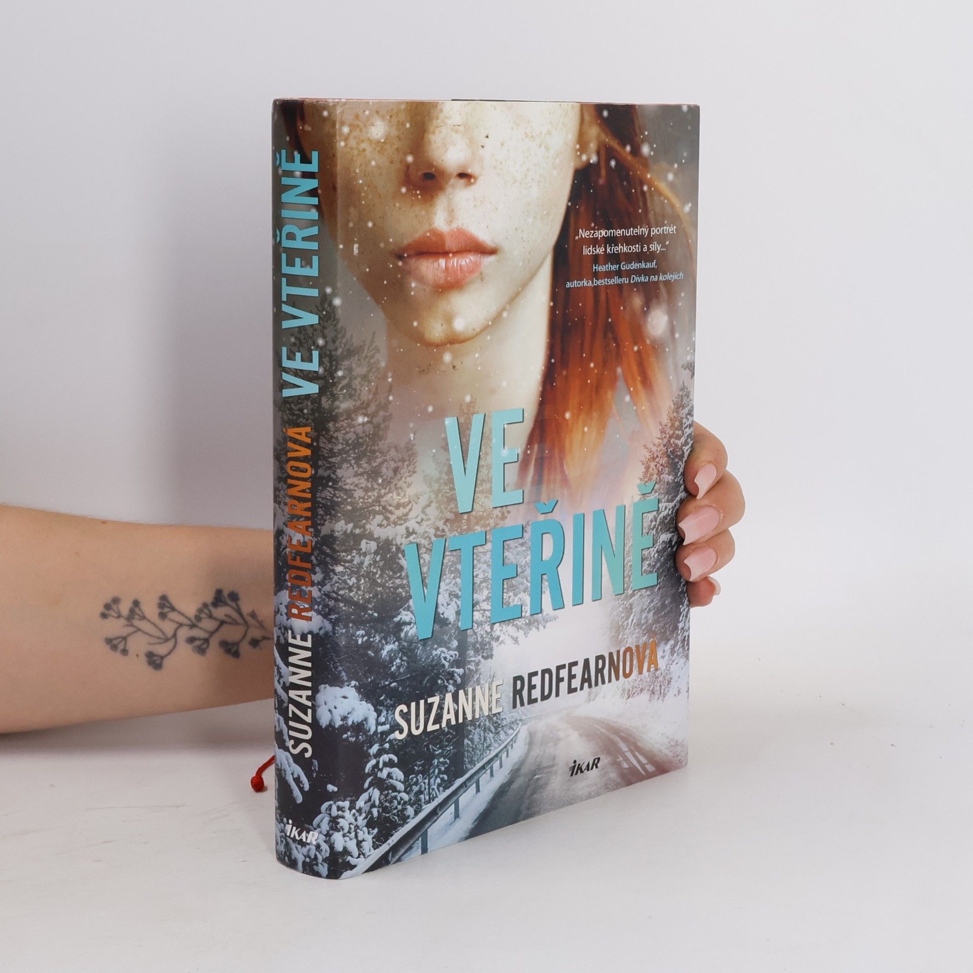 Suzanne Redfearn Ve vteřině