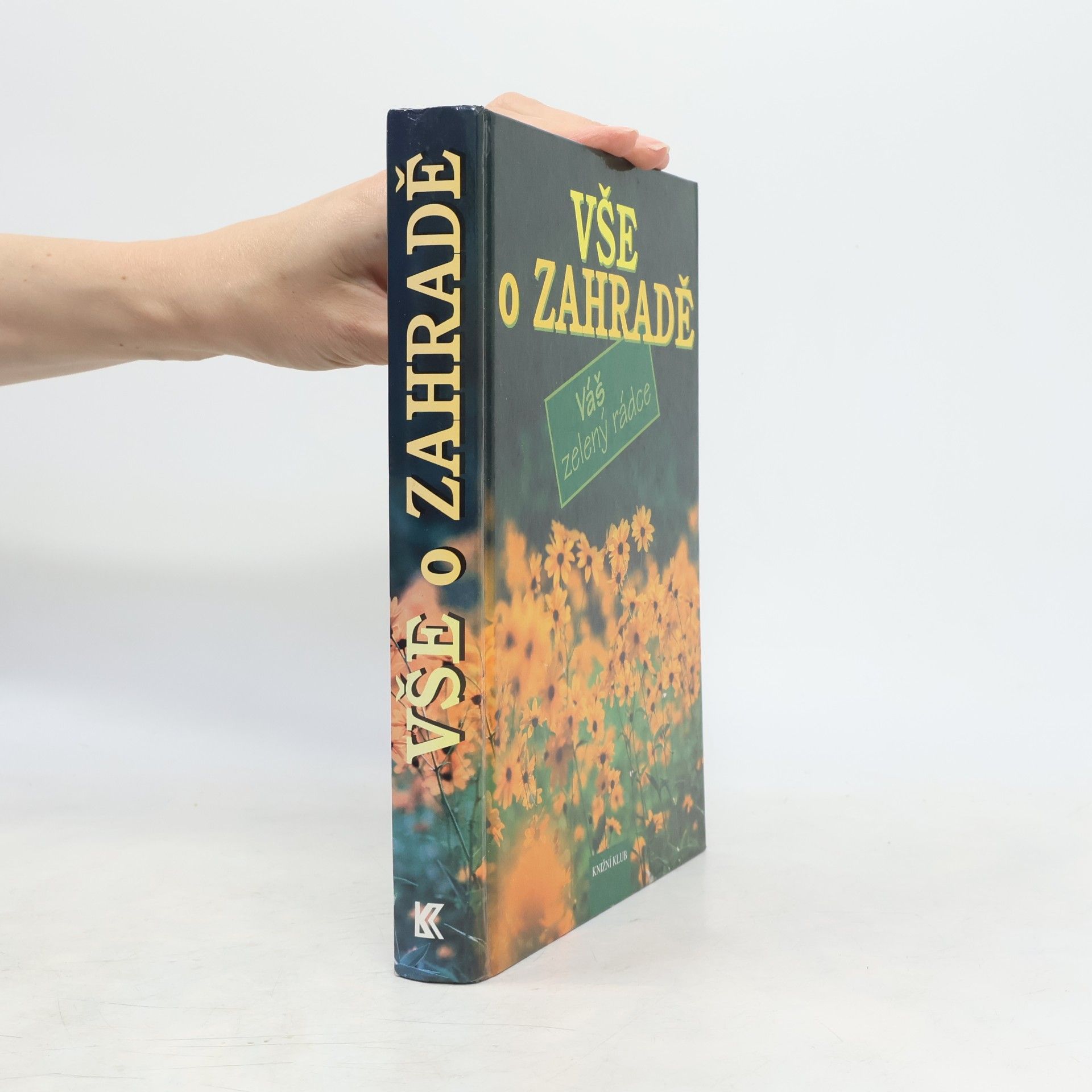 Katharina Adams Vše o zahradě