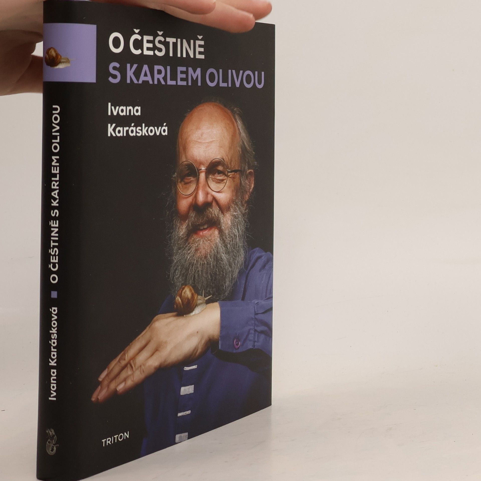 Ivana Karásková O češtině s Karlem Olivou